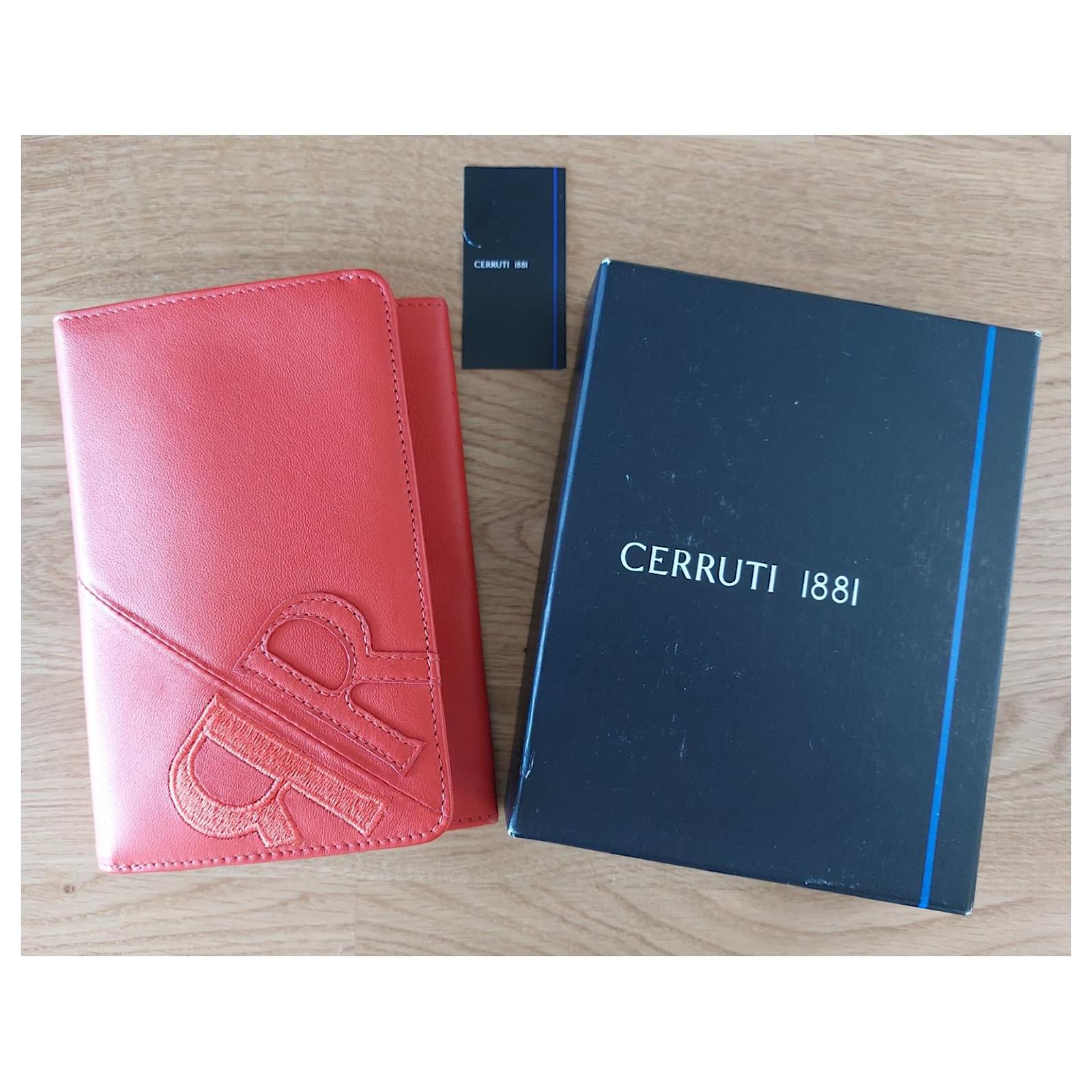 Ladies leather wallet Cerruti