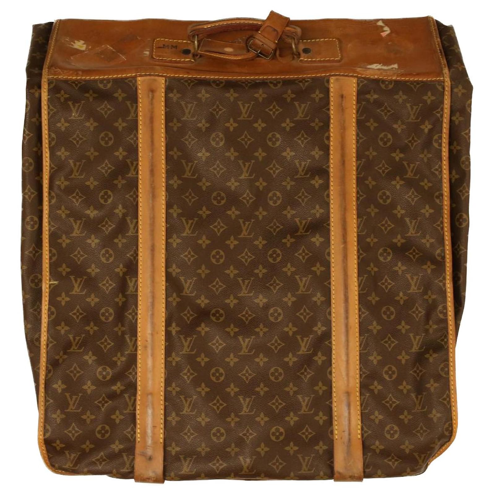 Louis Vuitton Garment Bag in Black