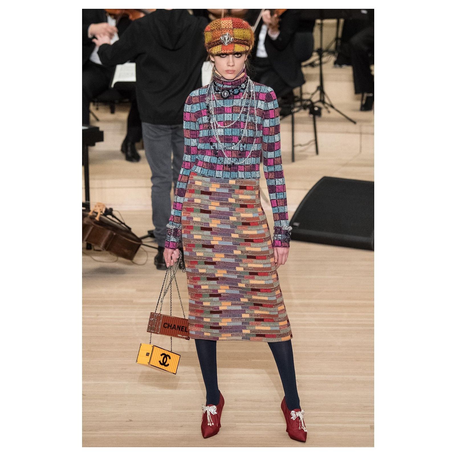Chanel Paris / HAMBURG Runway Dress Multiple colors Cashmere ref.769803 ...