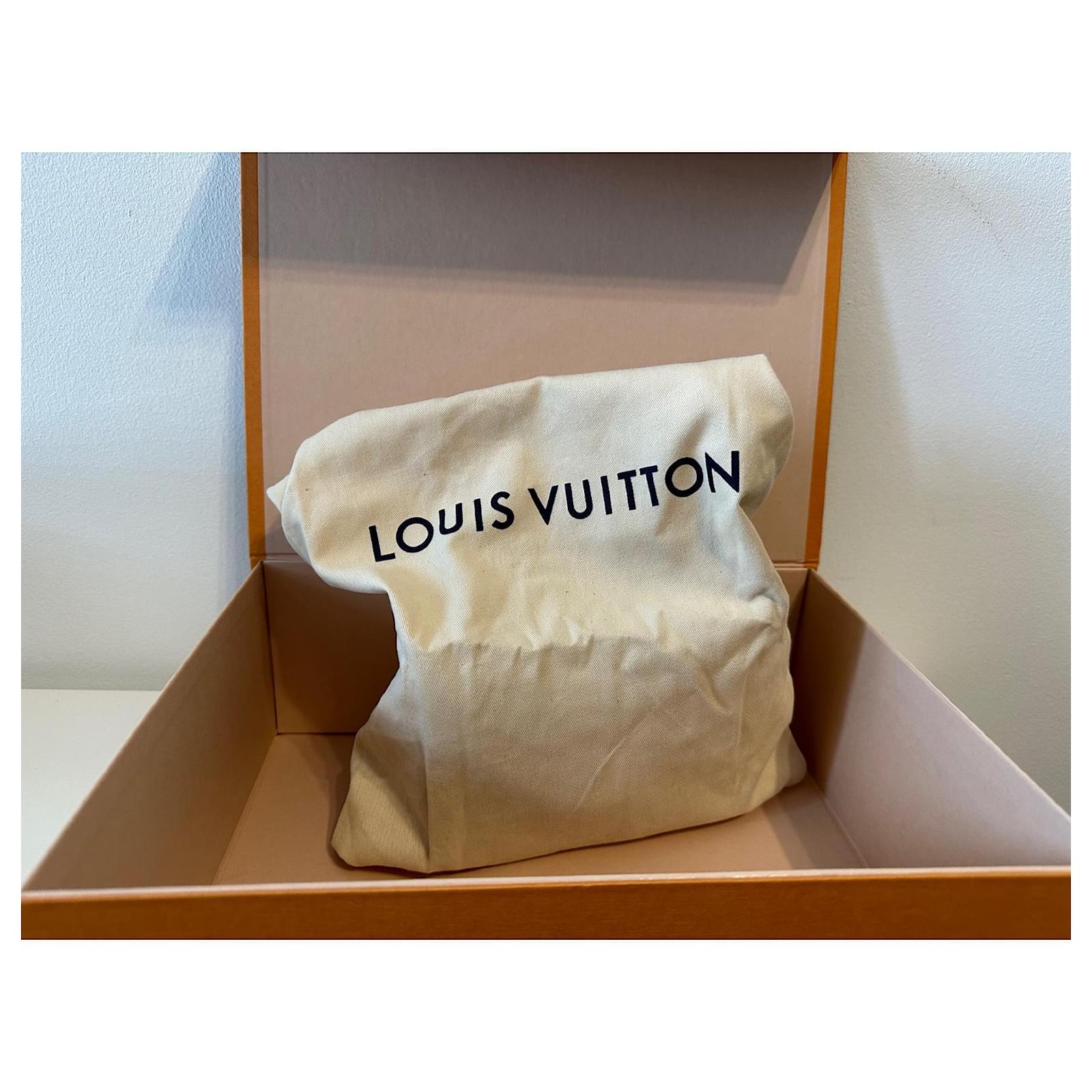 Louis Vuitton 2020 New Wave Multi-Pochette w/ Strap - Black Crossbody Bags,  Handbags - LOU734252
