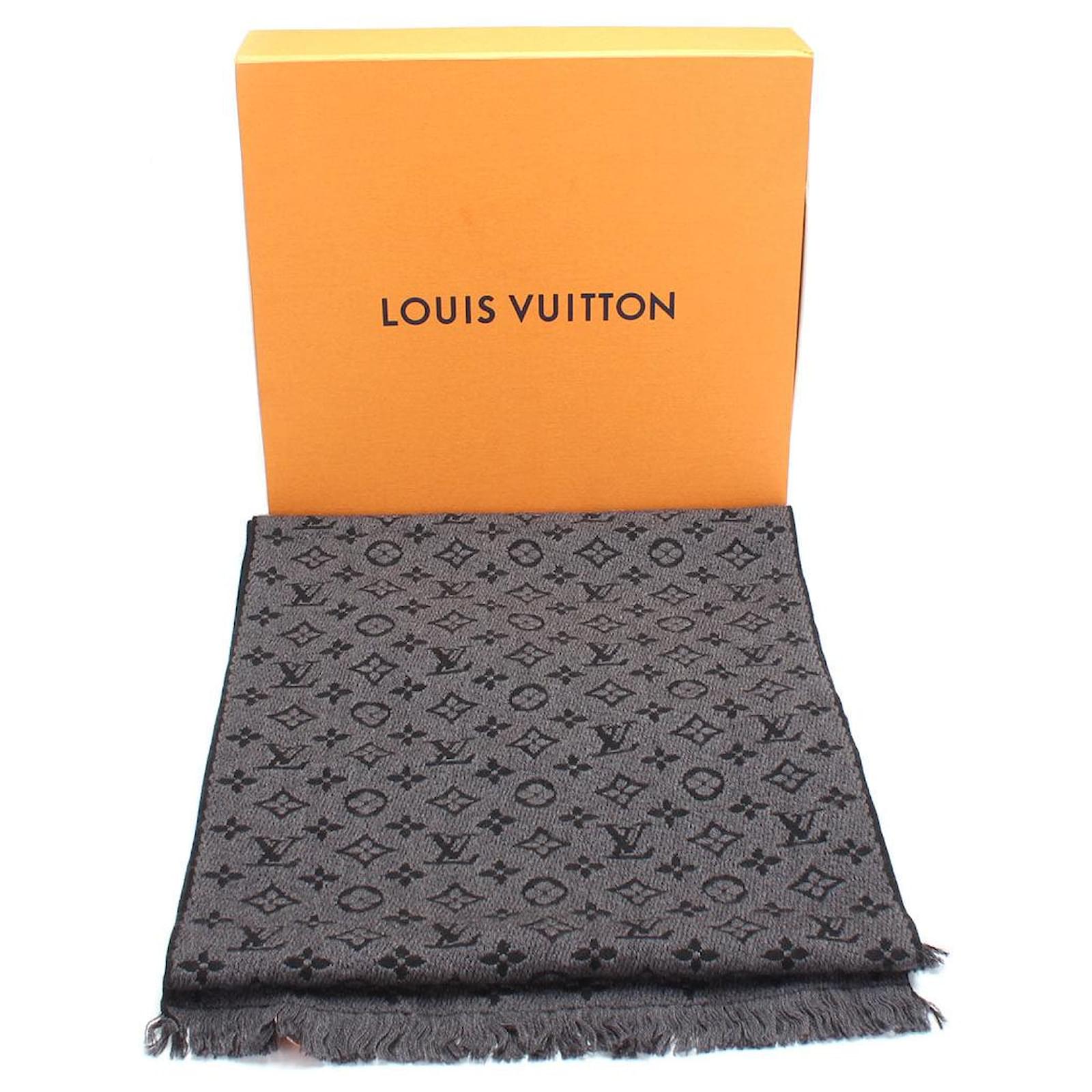 Bufanda de Louis Vuitton Negro Lana ref.349803 - Joli Closet