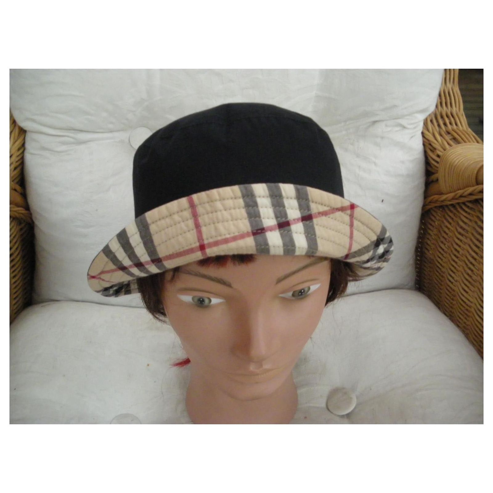 Burberry Hats Cotton ref.784253 - Joli Closet