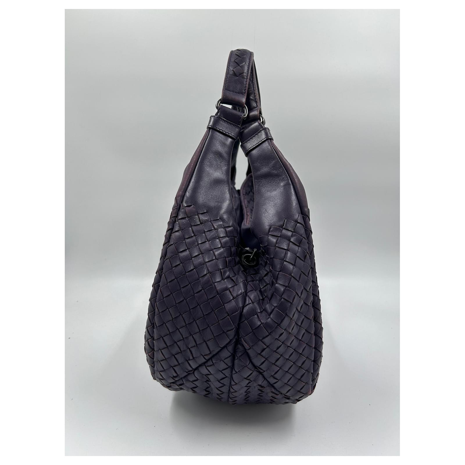 Bottega Veneta Purple Intrecciato Medium Hobo Bag Leather ref.787454 - Joli  Closet