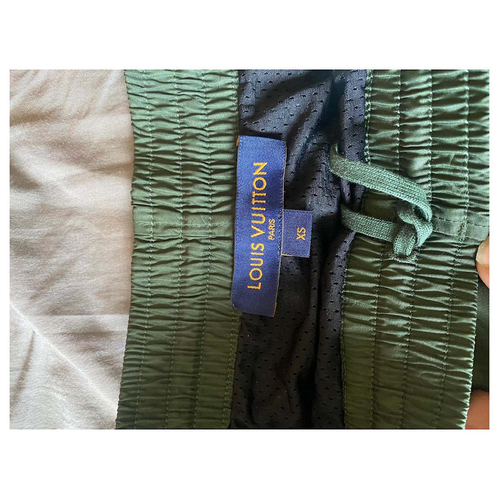 Pantaloncini Louis Vuitton Cachi Cotone ref.787525 - Joli Closet