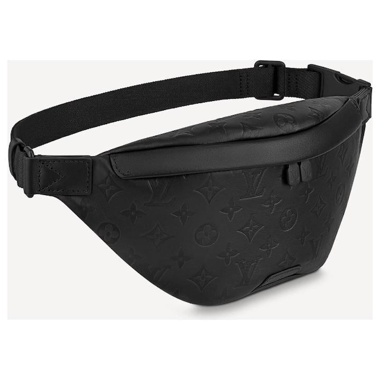Louis Vuitton LV Discovery bumbag black new Leather ref.788034