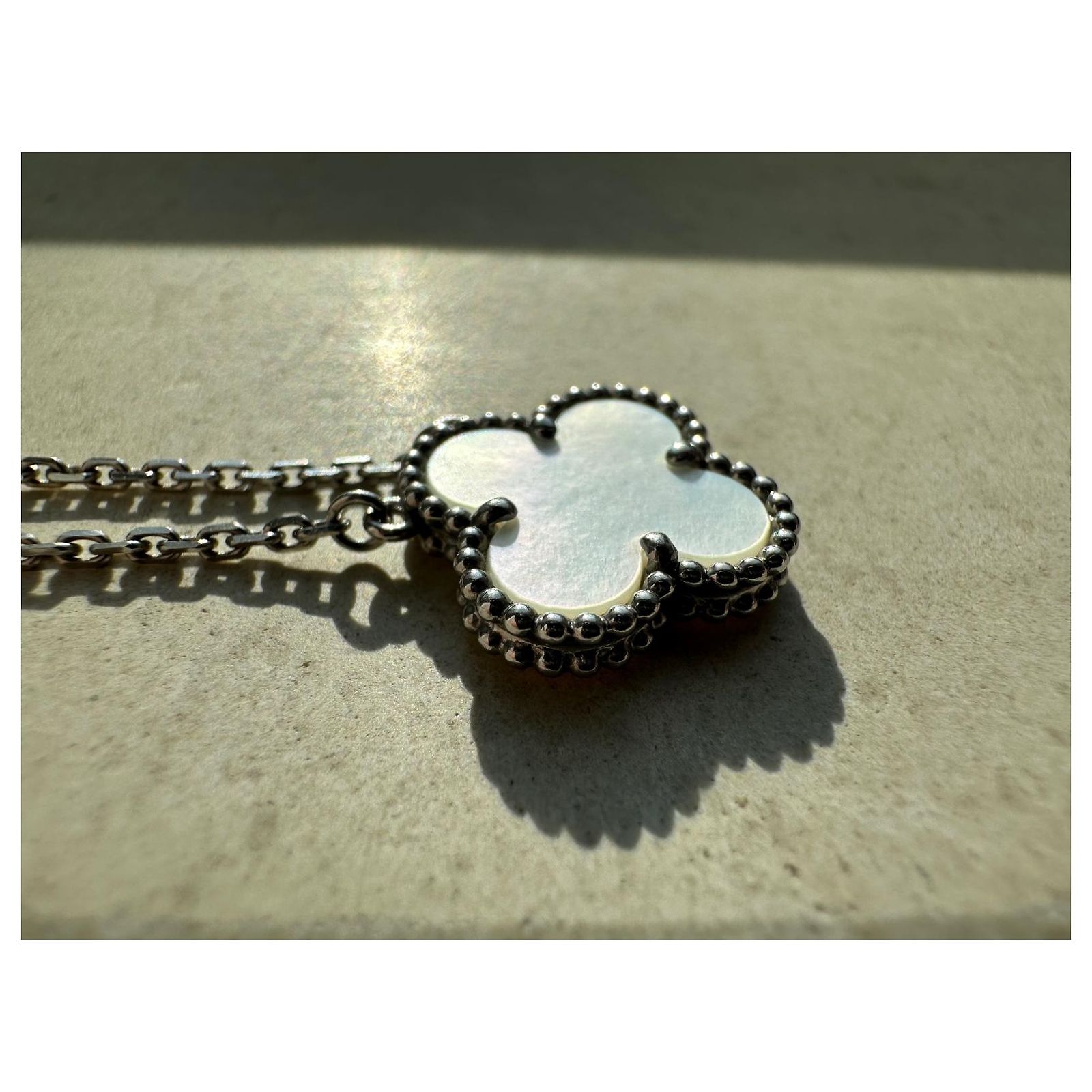 Pendentif En Nacre Et Argent 925 - Blanc - Neuf Avec étiquettes - Bijou élégant