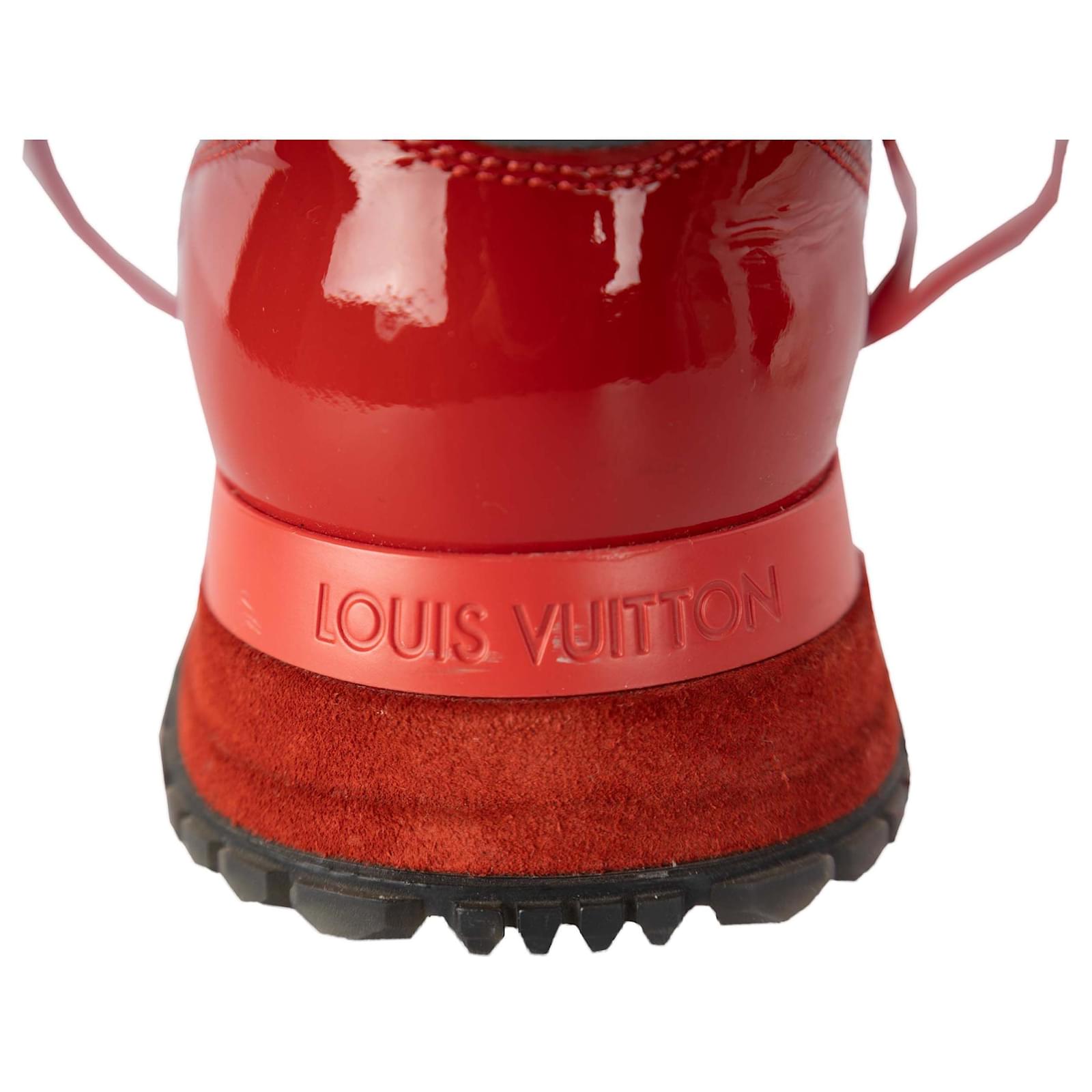 Louis Vuitton Run Away sneakers Red Suede ref.776536 - Joli Closet