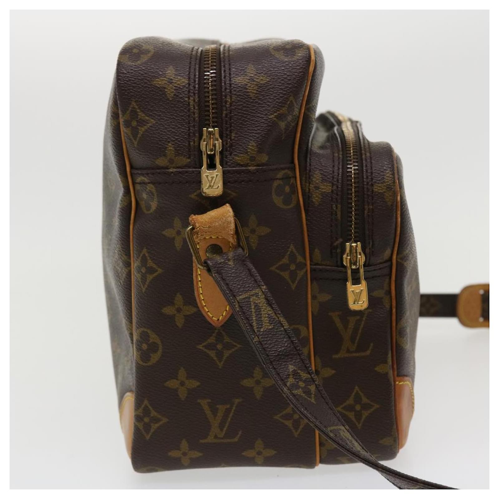 Louis Vuitton Epi Speedy 35 Handbag Boston Bag M42994 Borneo Green