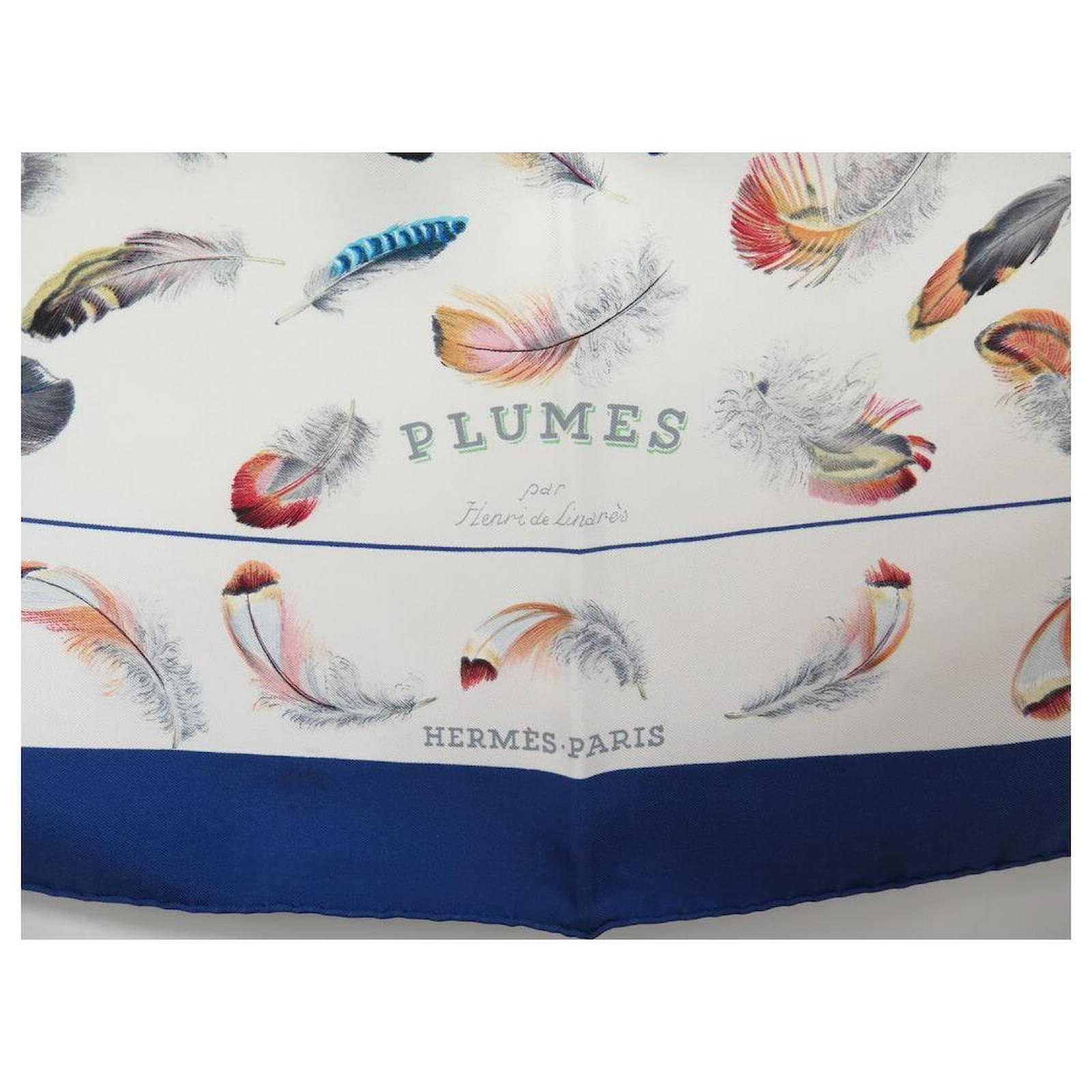 Hermès HERMES PLUMES DE LINARES SQUARE SCARF 90 CM IN SILK BLUE