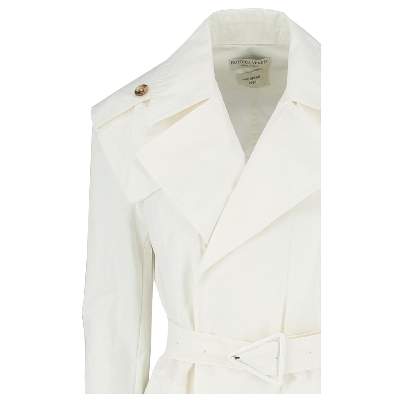 【関税&送料込】Bottega Veneta Coats White BOTTEGA VENETA | White Women's Coat | YOOX