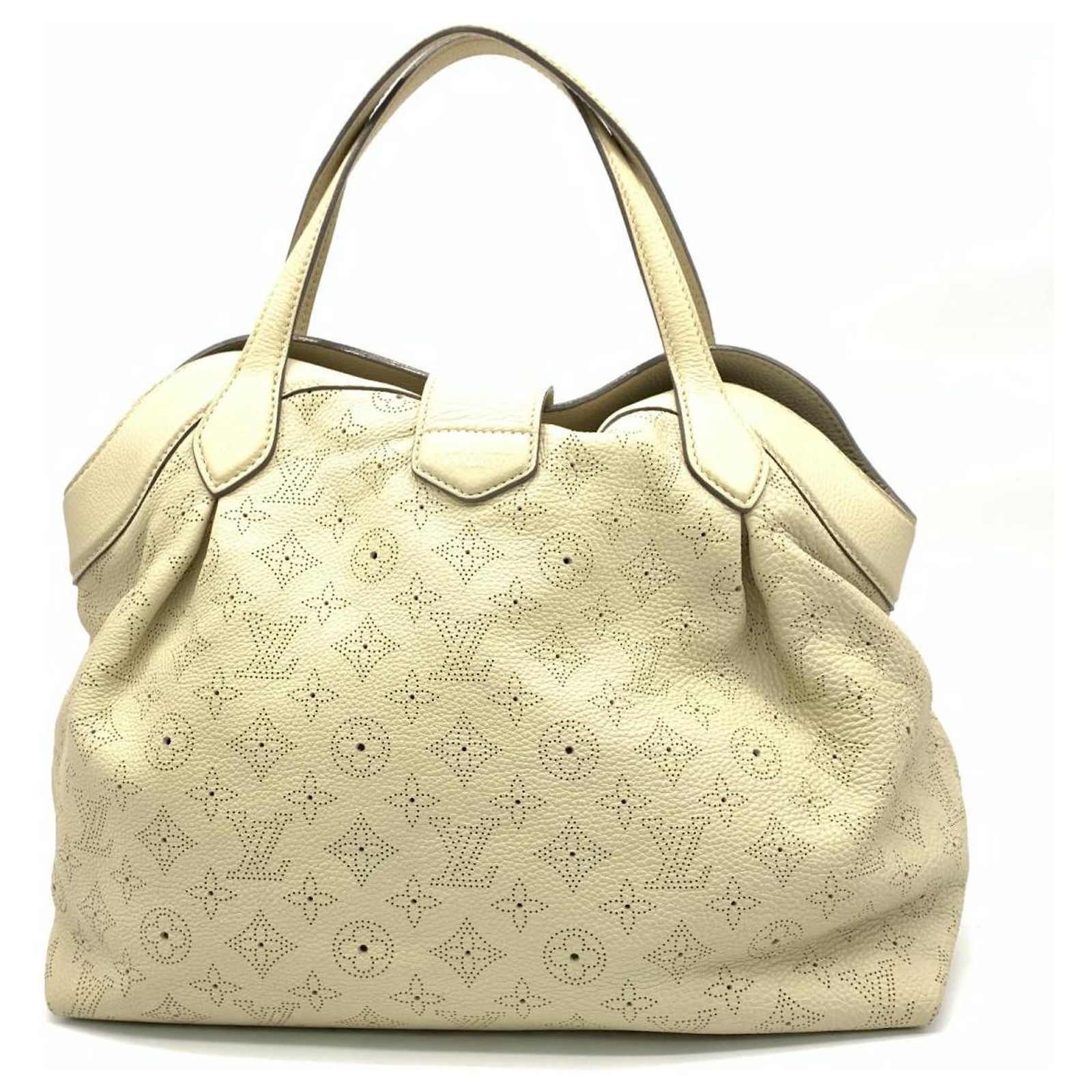 Louis Vuitton Mahina Beige Leather ref.794990 - Joli Closet