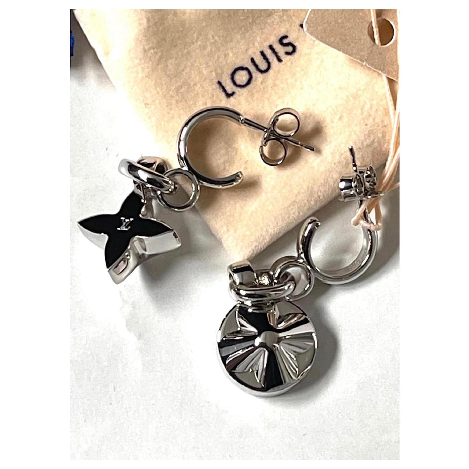 Louis Vuitton - Idylle Blossom Earring 18K 0.04 ctw Diamond Yellow Gold