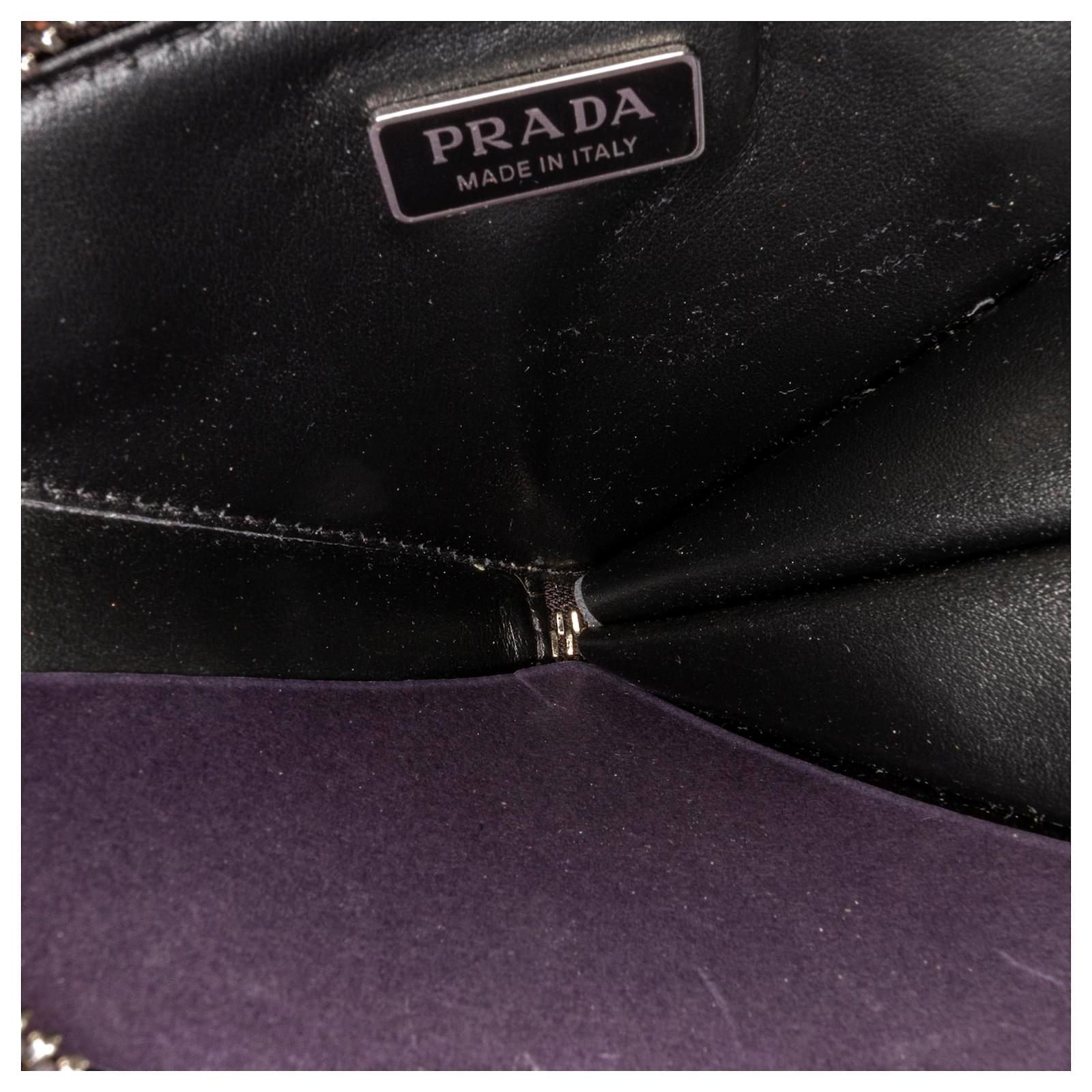 PRADA　MADE IN ITALY ミニポーチ Prada Mini Patent-Leather Pouch | Saks Fifth Avenue