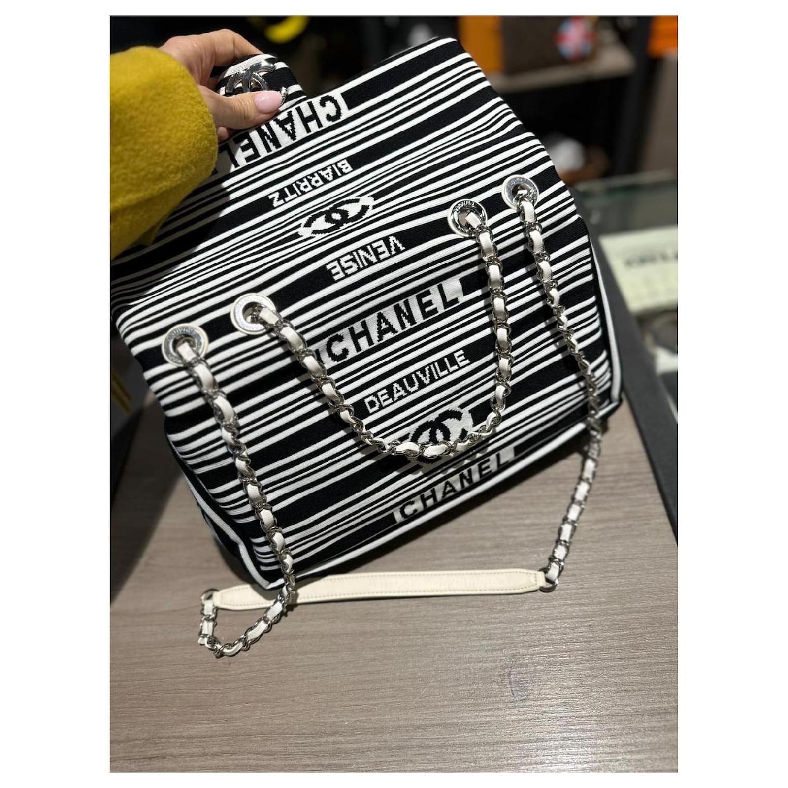 Chanel 2019 venise biarittz black and white canvas medium flap bag Shoulder  Bag