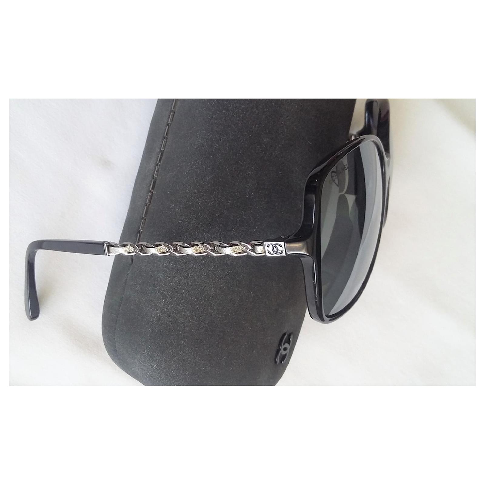 Chanel Vintage Carrées - Chain temples/grey leather with slight mirror  effect of the lenses Black Dark grey Metal Acetate ref.800836 - Joli Closet