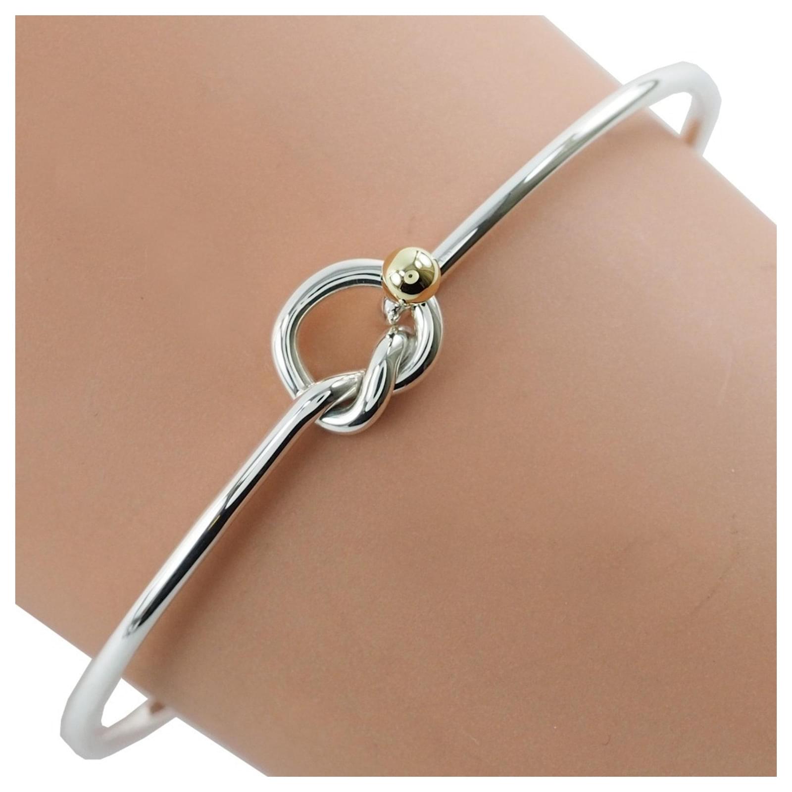 Tiffany & Co Hook & Eye Bangle Silvery Silver Metal ref.766116 - Joli Closet