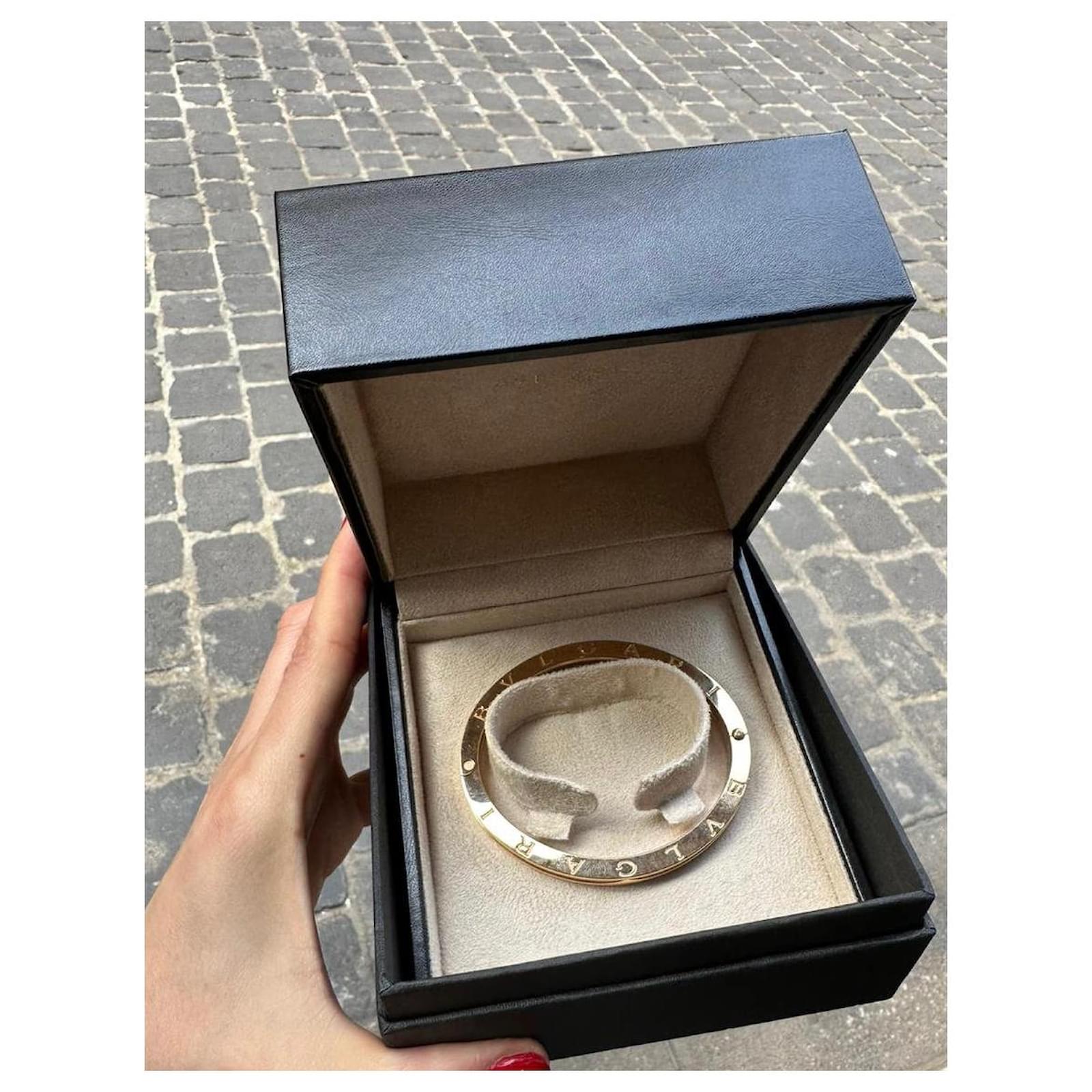 B.zero1 Bracelet White gold with No Gemstones | Bracelets | Bulgari  Official Store