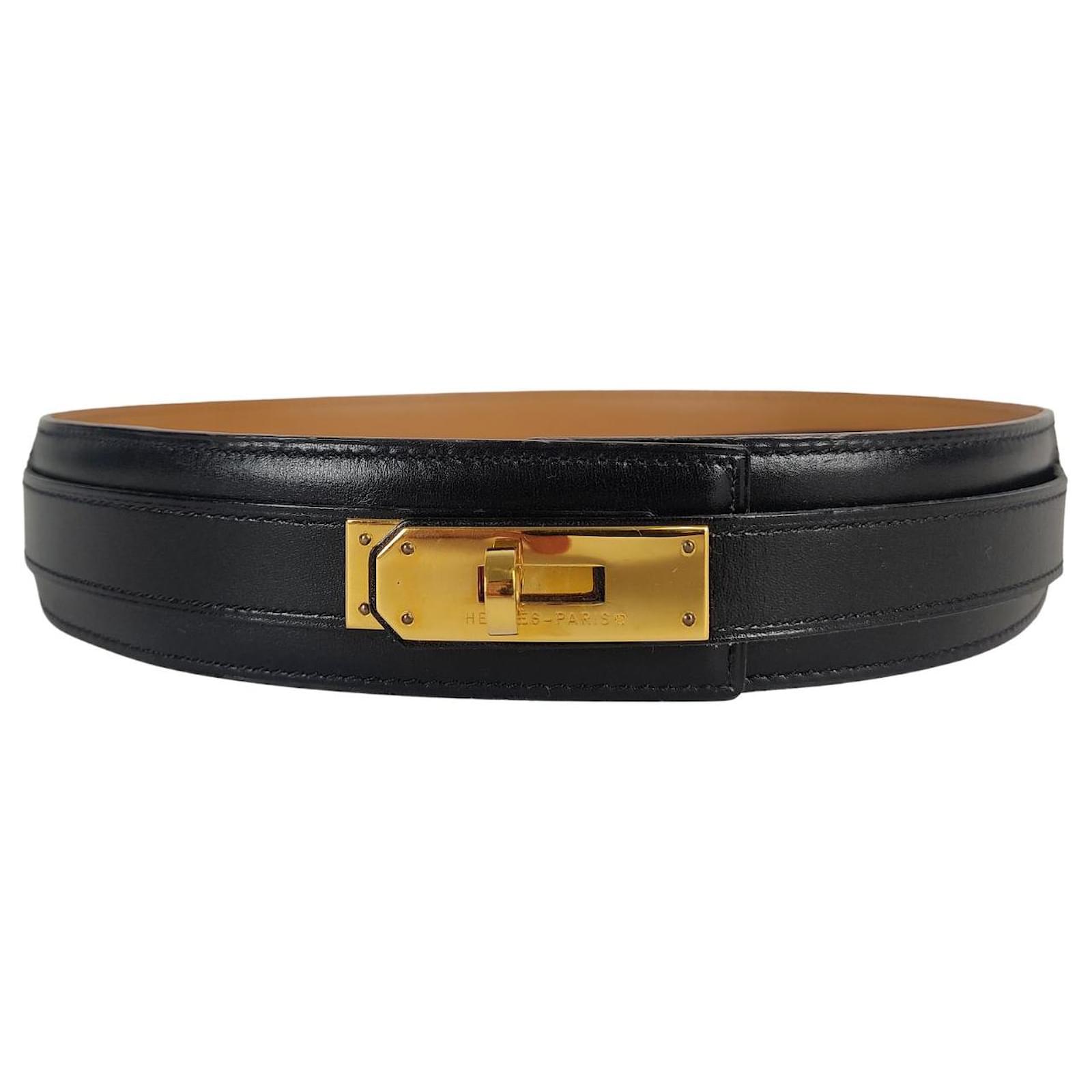 Hermès women's belt Kelly in black leather ref.805930 Joli Closet