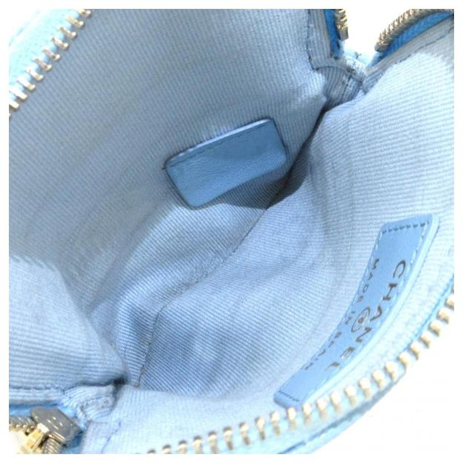 Chanel Matelasse/Zip Coin Purse Light blue ref.813019 - Joli Closet