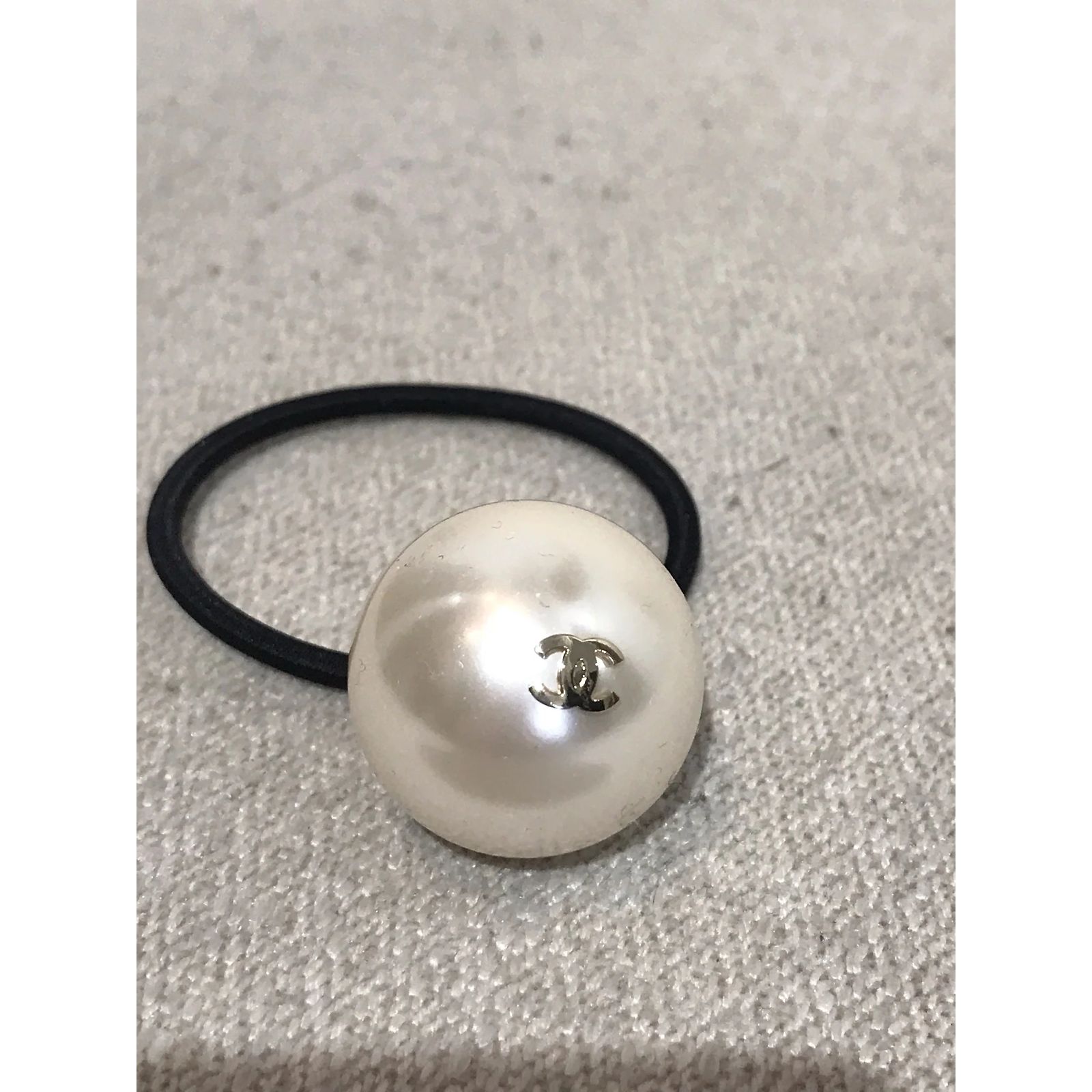 CHANEL Hair accessories T. Pearl Cream ref.827897 - Joli Closet display picture 1