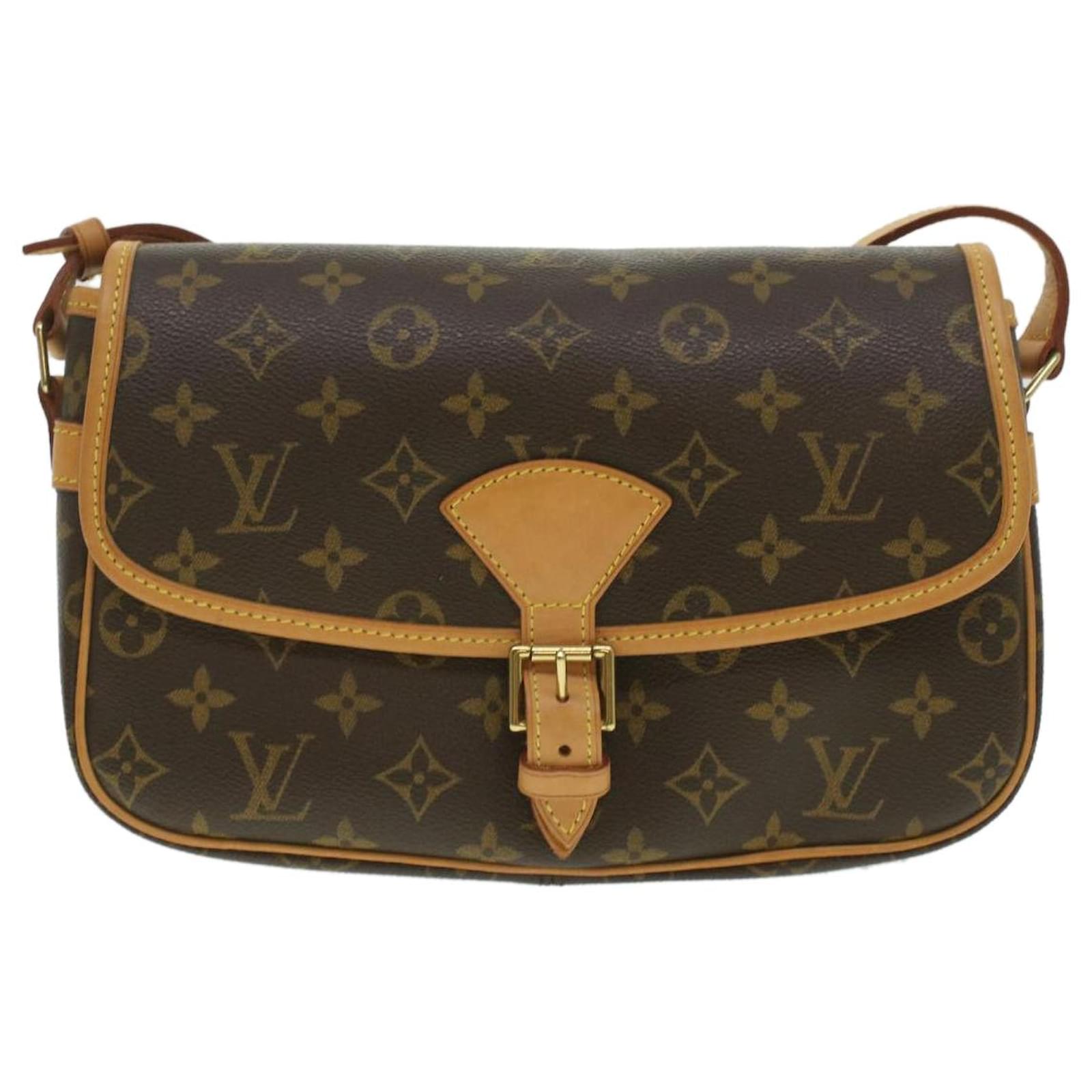 Handbags Louis Vuitton Louis Vuitton Monogram Sologne Shoulder Bag M42250 LV Auth AM3102