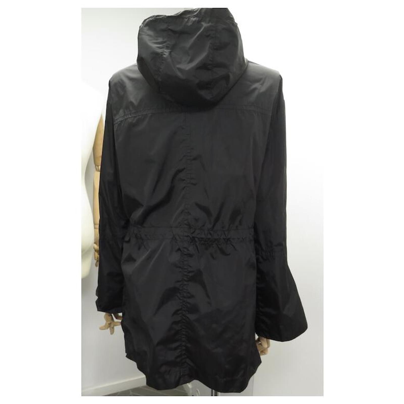 Louis Vuitton Bimaterial Hooded Down Jacket BLACK. Size 50