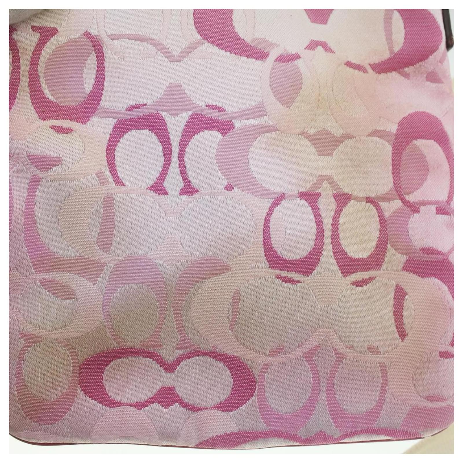 Coach Signature Shoulder Bag Canvas PVC Leather 5Set Beige Brown pink Auth  37698 ref.843538 - Joli Closet