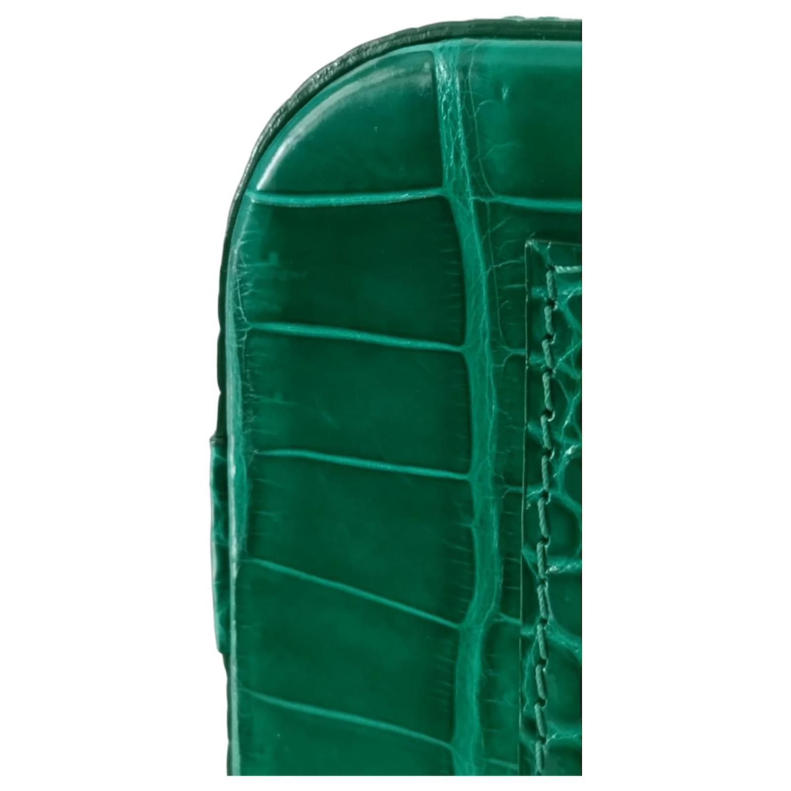 Alma bb crocodile handbag Louis Vuitton Green in Crocodile - 32555620