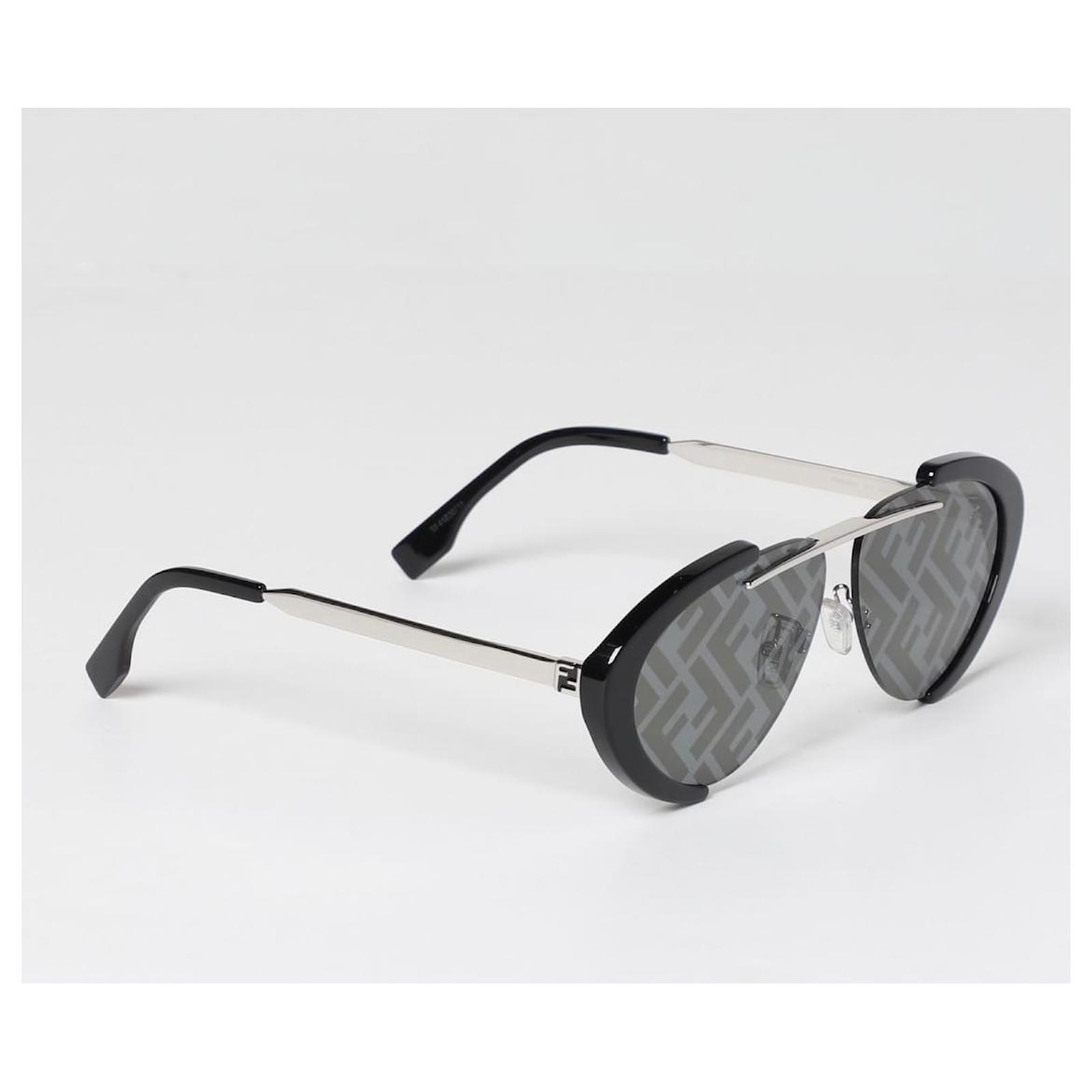 Fendi Sunglasses Black ref.854768 - Joli Closet