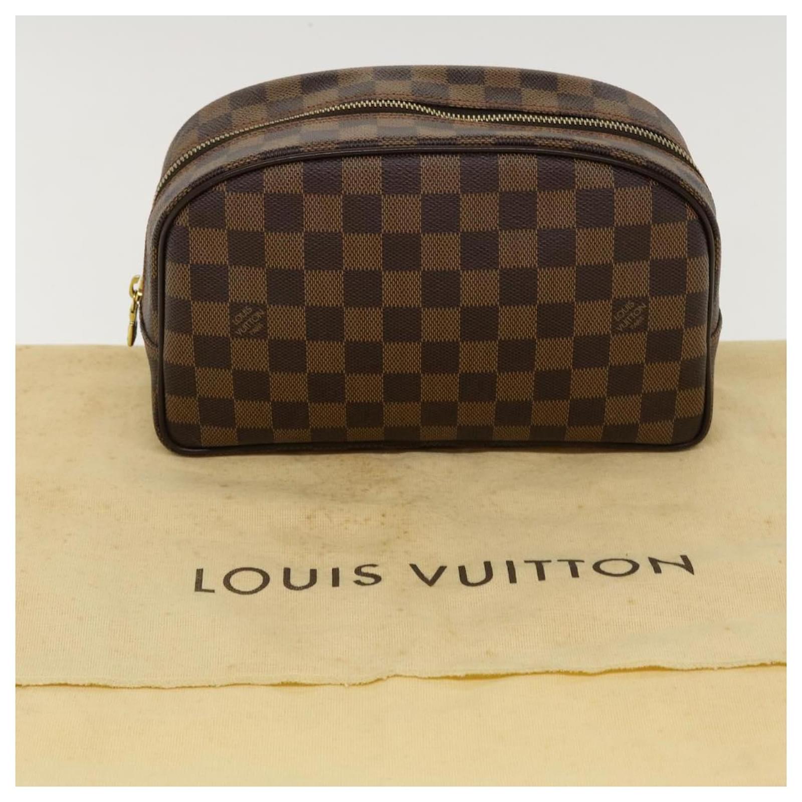 Louis-Vuitton-Damier-Trousse-Toilette-Pouch-Clutch-Bag-N47623