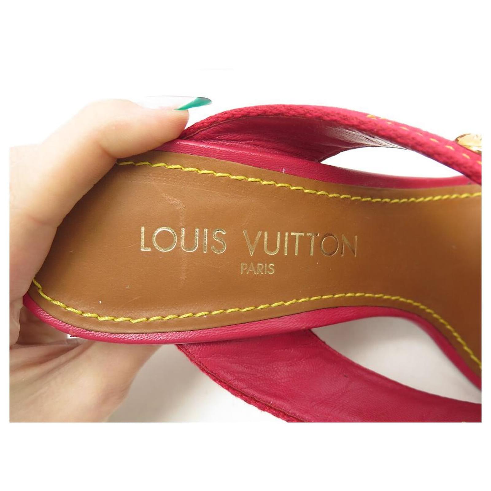 NEW LOUIS VUITTON MULES WEDGE GOLD STUD SHOES 38 SANDALS SHOES Pink Cloth  ref.854909 - Joli Closet