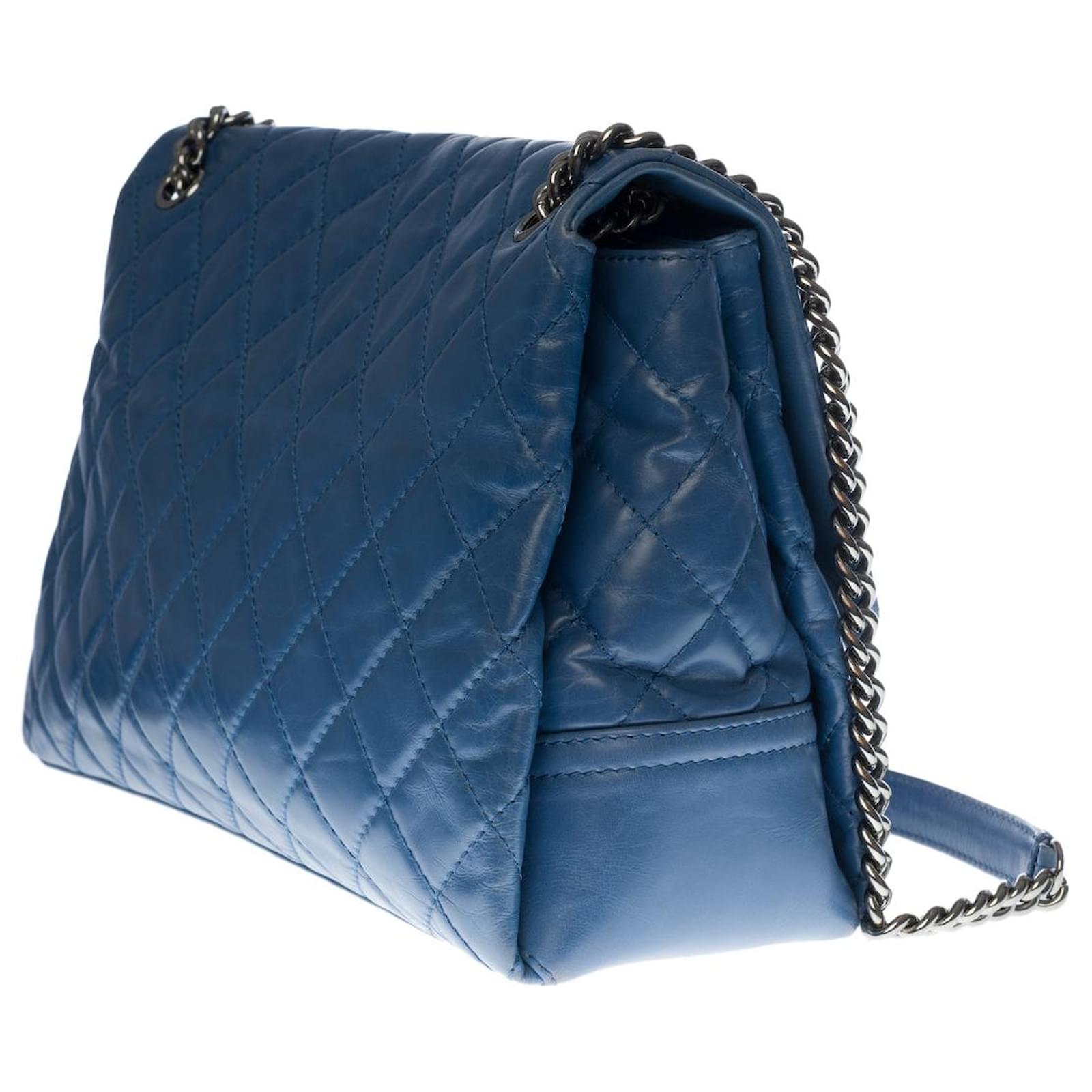 Sac a shop main chanel bleu