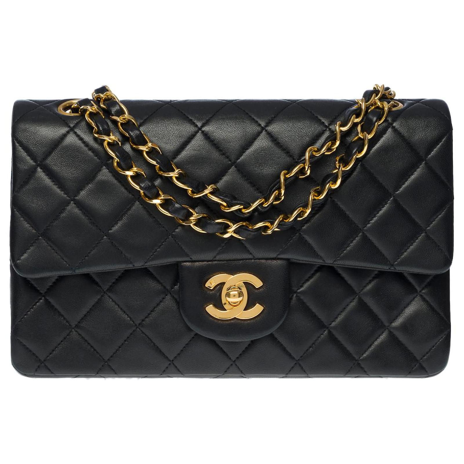 Chanel TIMELESS CROSSBODY BAG 23 CM IN BLACK LEATHER -100983