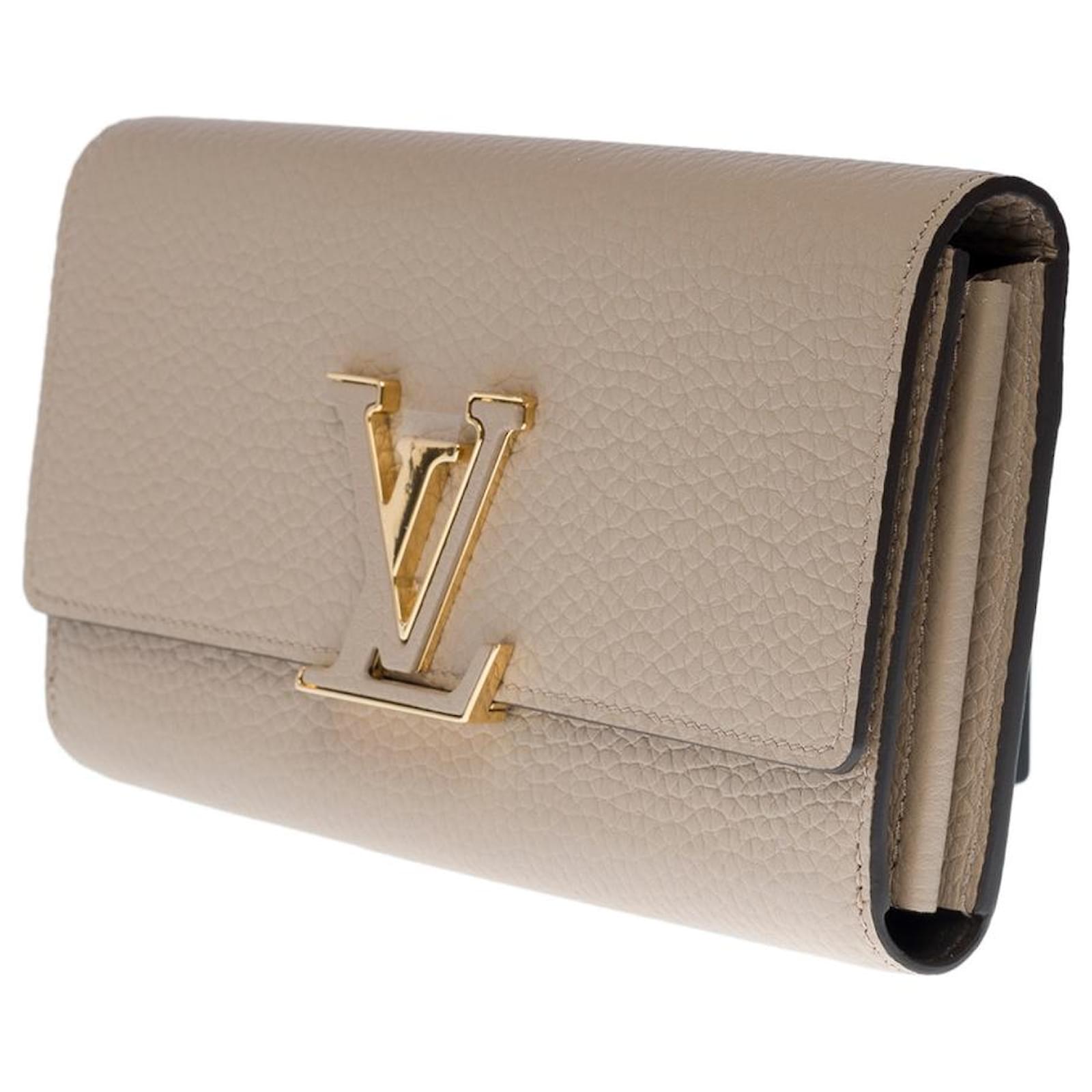 Louis Vuitton Capucines Wallet in Galet for Women