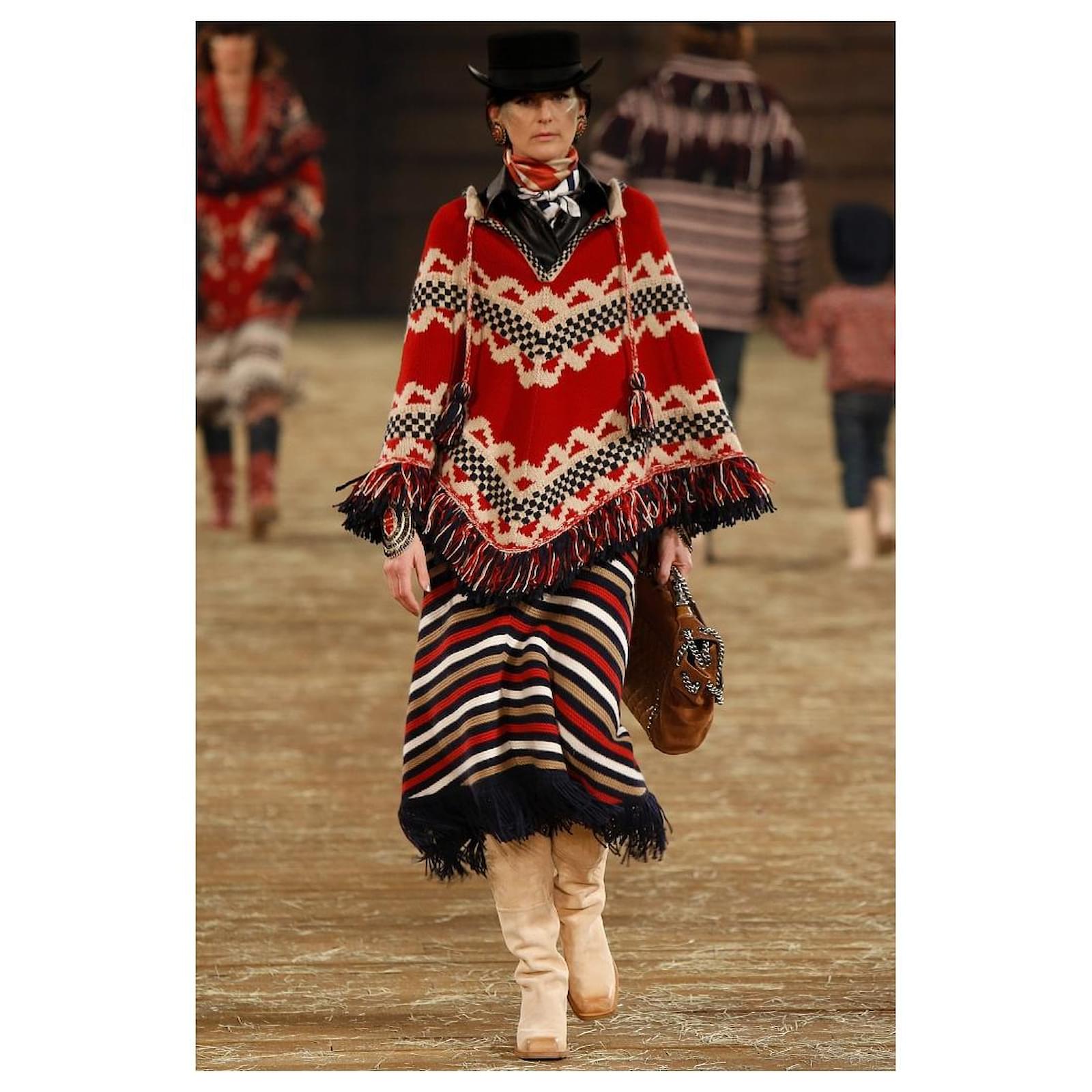 Chanel ICONIC Paris-Dallas poncho Multiple colors Wool ref.246054