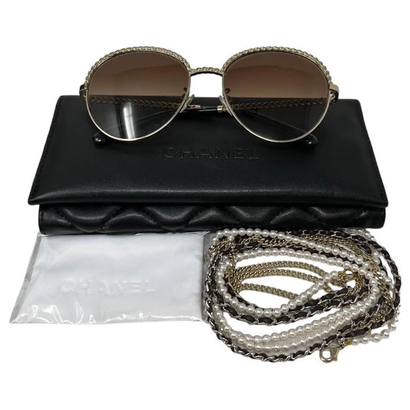 Chanel Sunglasses Golden Metal ref.858585 - Joli Closet