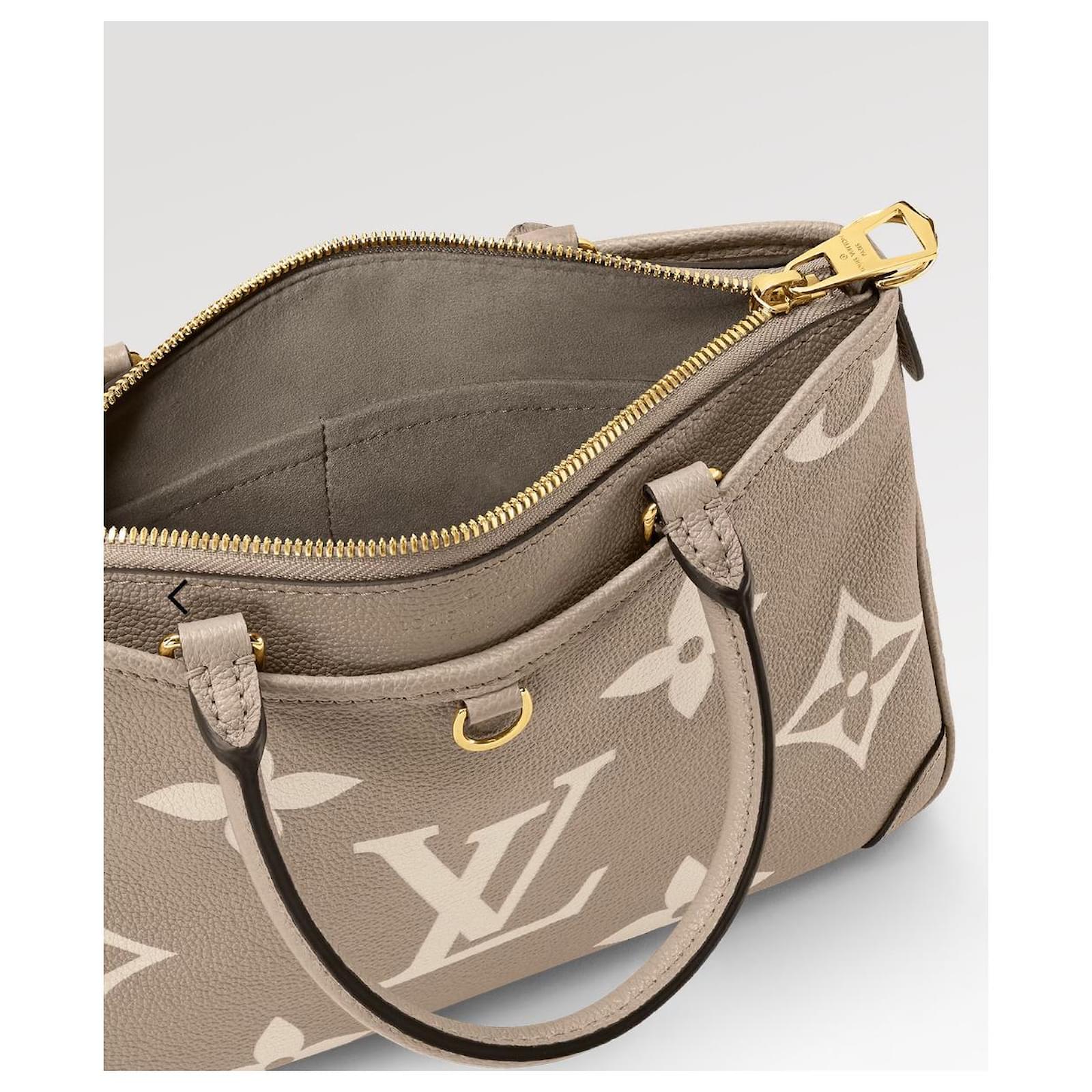Louis Vuitton LV Trianon PM Emrpeinte Grey Leather ref.862626 - Joli Closet