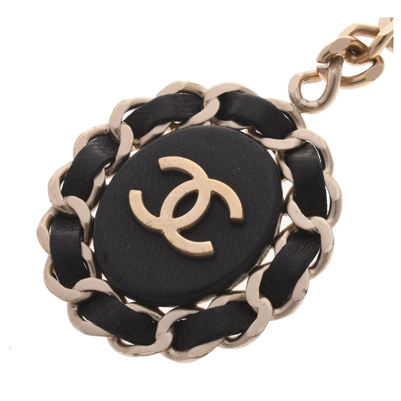 Chanel Key Holder CC Keyring Black Gold Bag Charm Round Chain Gold