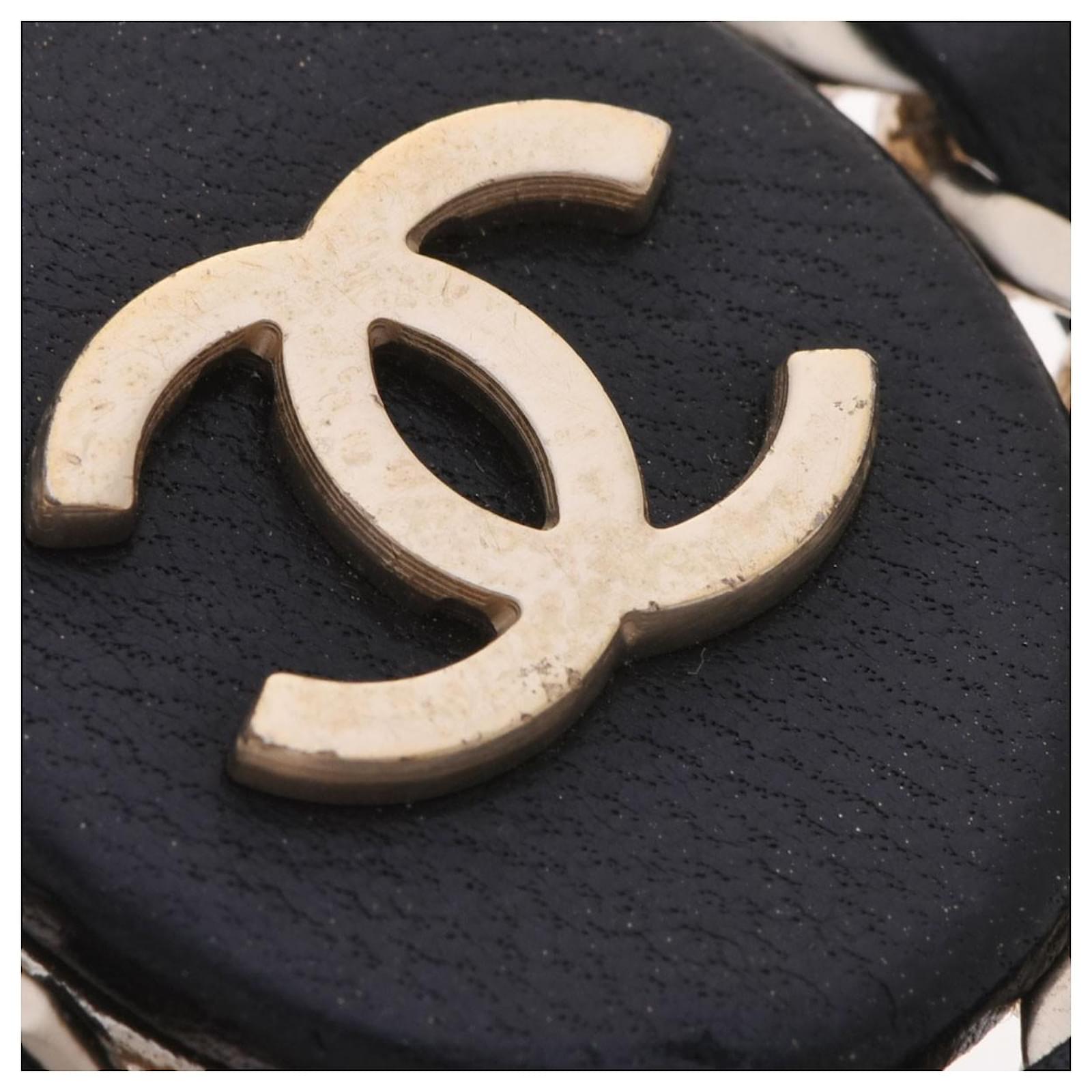CHANEL Key ring Novelty Holiday Christmas 2022 Gold Charm Gold Cocomark CC  LOGO