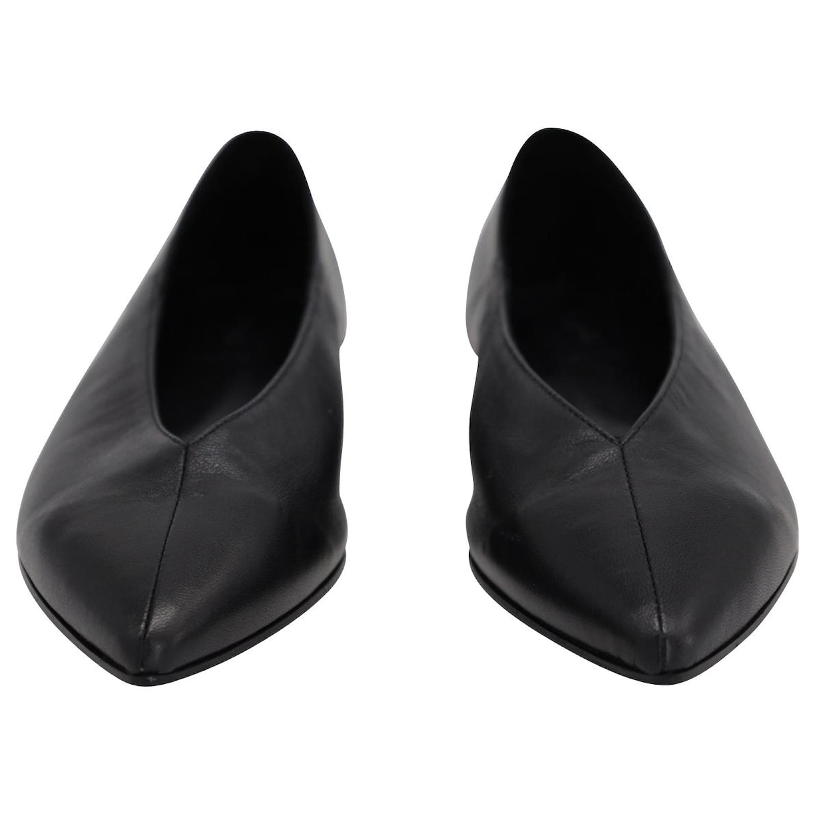 Aeyde  MOA Black Pointed Toe Flat