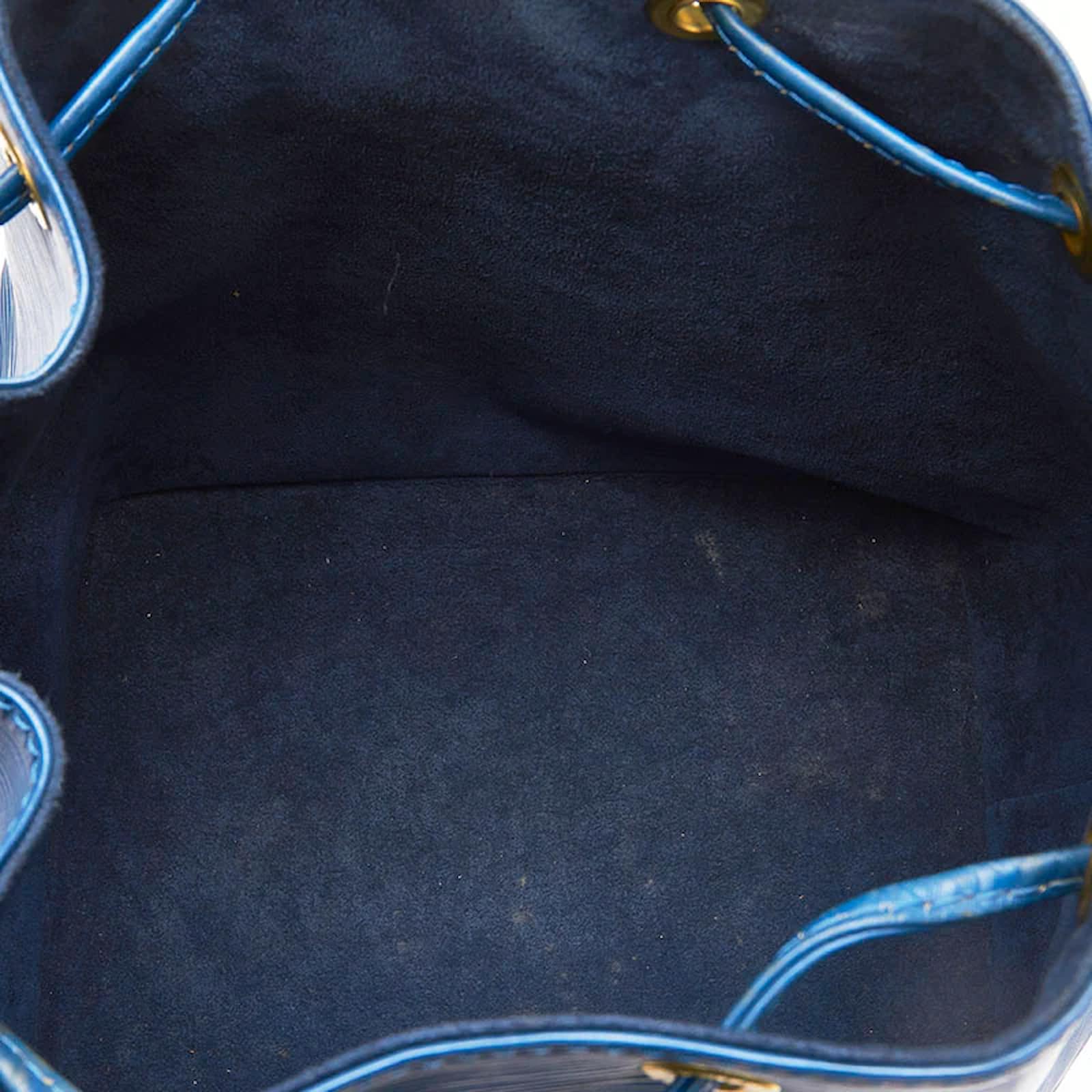 Louis Vuitton Epi Petit Noe M44105 Blue Leather Pony-style calfskin  ref.873305 - Joli Closet