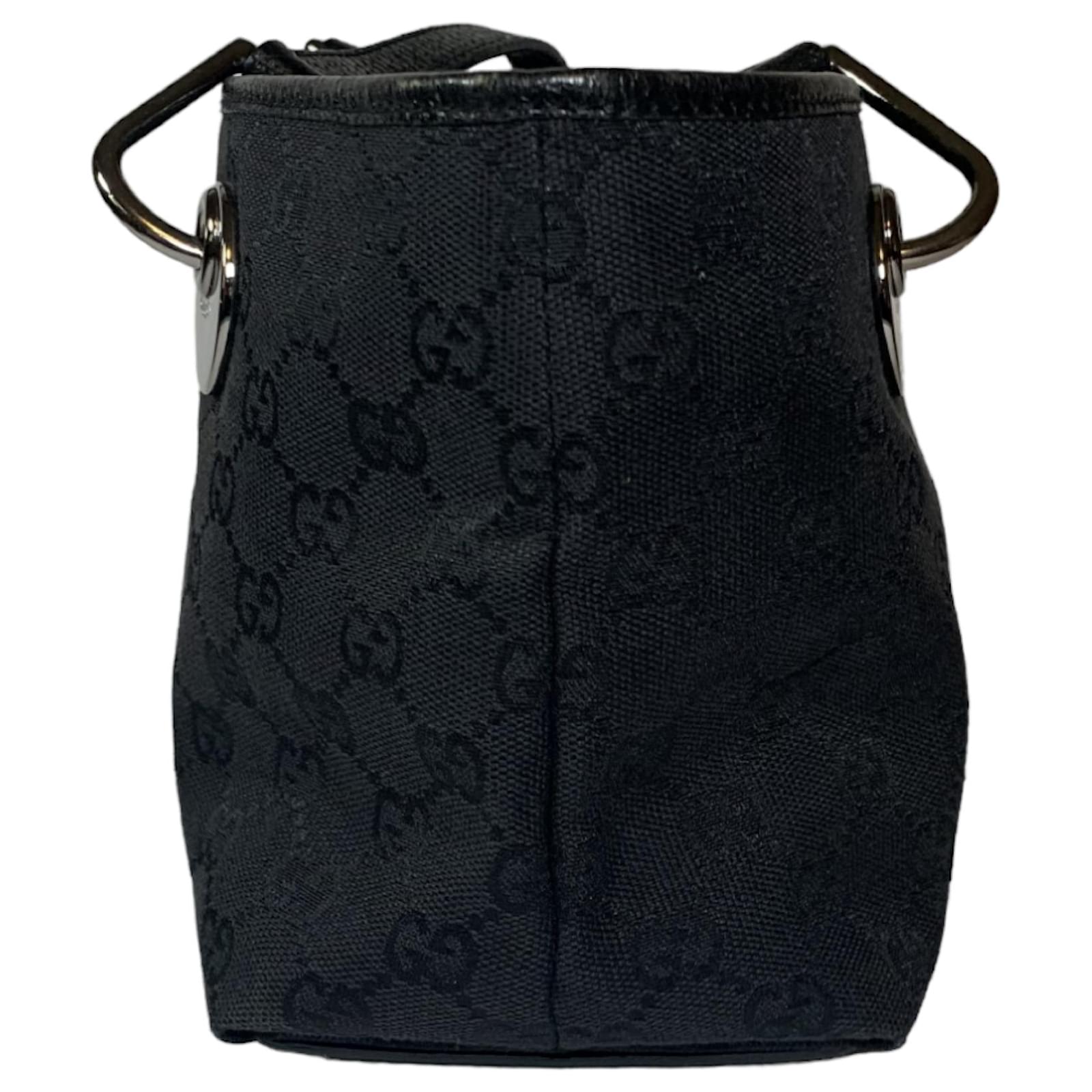 Gucci Canvas Shoulder Bag Black GG canvas silver hardware one shoulder bag