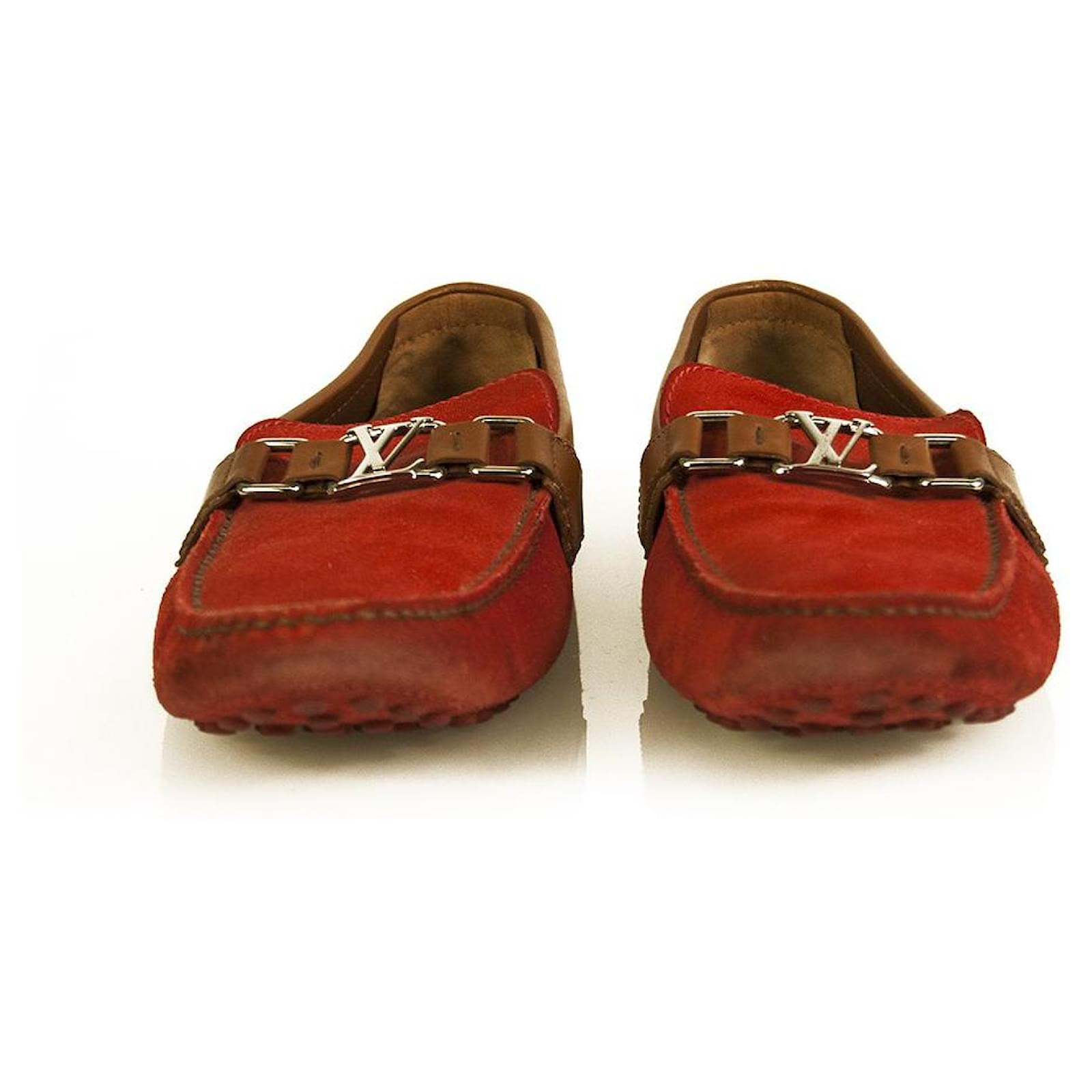 Louis Vuitton Men Red Suede Brown Leather Hockenheim Moccasin Car Shoes  Loafer 8 Orange ref.873596 - Joli Closet