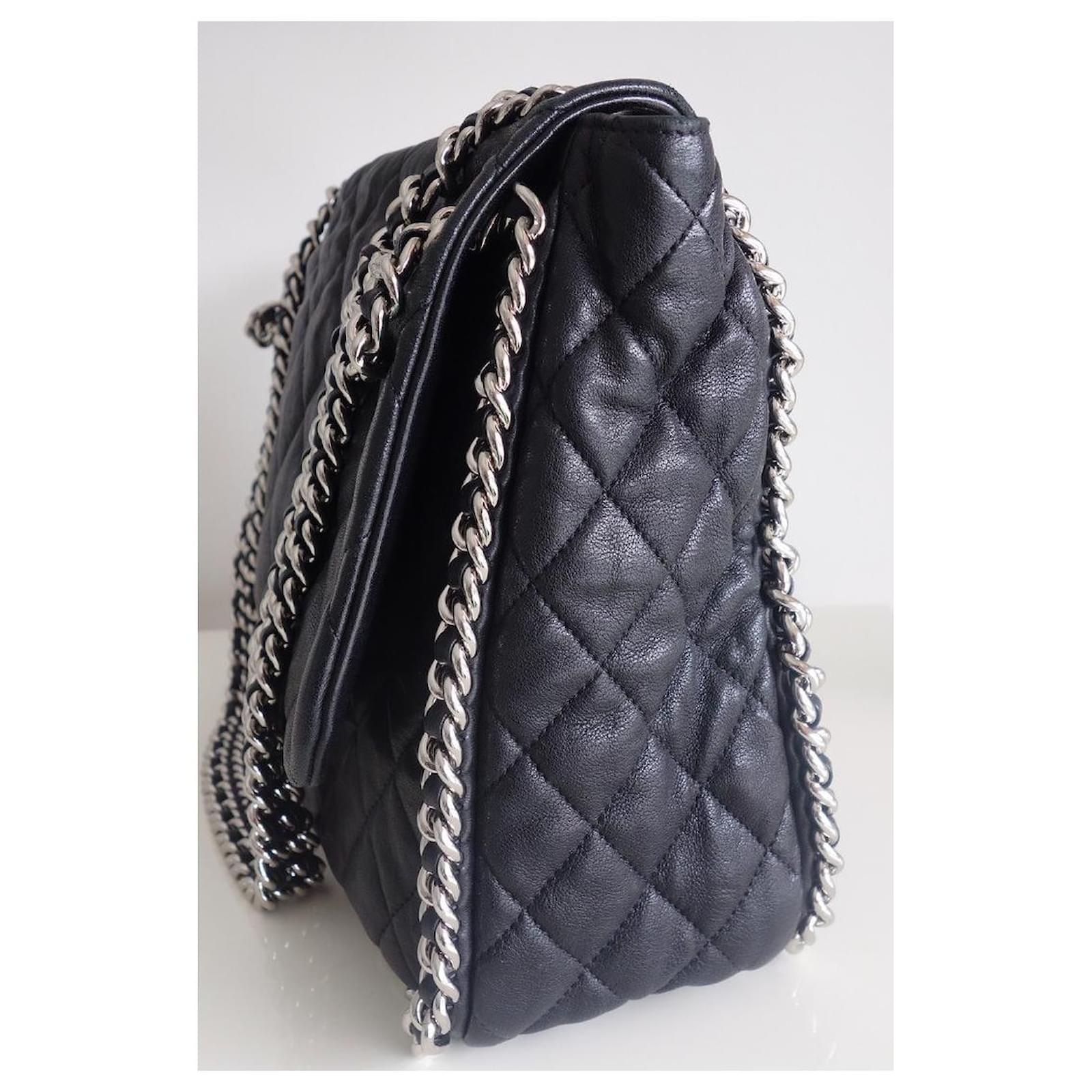 Chanel Chain around bag Black Leather ref.873647 - Joli Closet