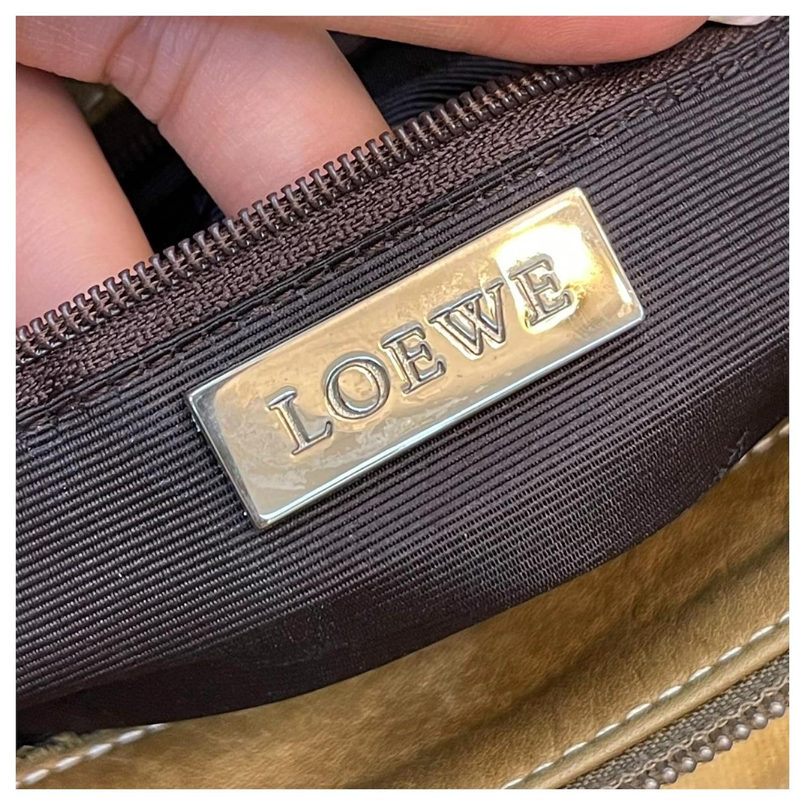 Rare Vintage LOEWE pochette canvas and tan leather Brown White Beige Cloth  ref.873947 - Joli Closet