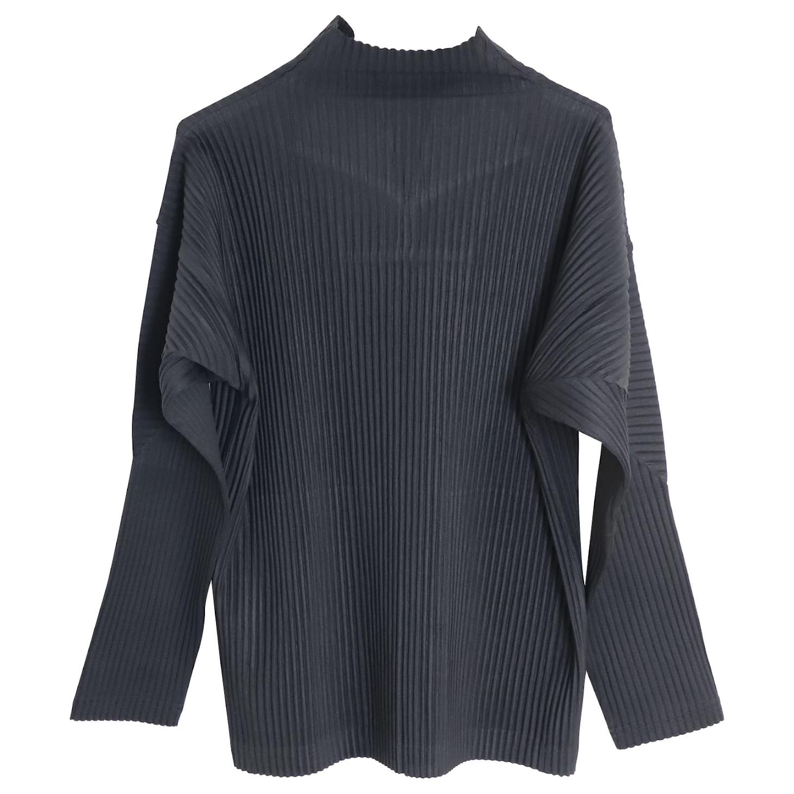 Homme Plisse Issey Miyake Zip-Up Jacket in Black Polyester ref