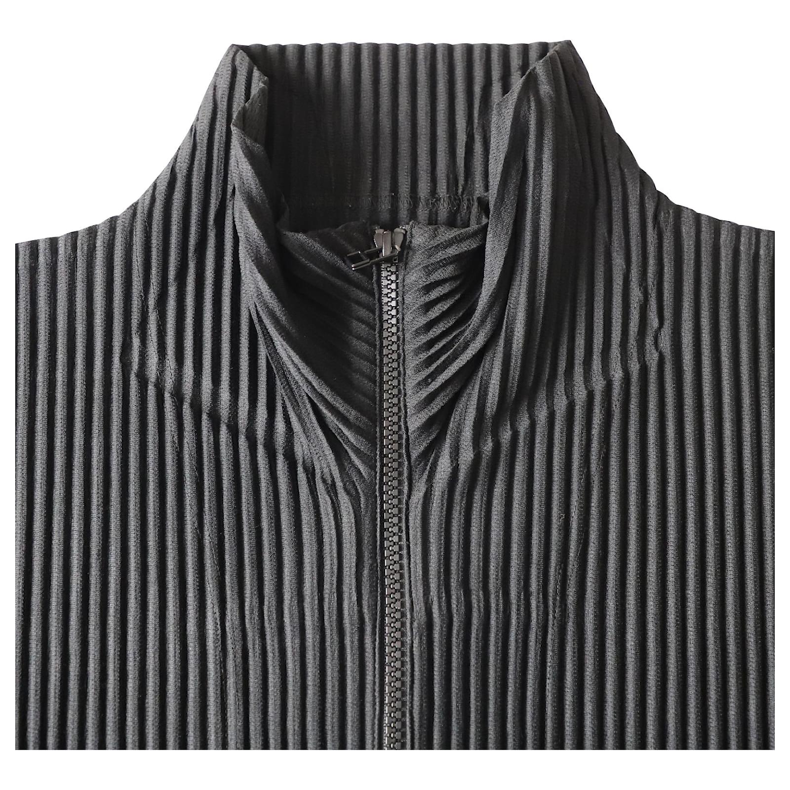 ISSEY MIYAKE アウター A-POC ABLE ISSEY MIYAKE(エイポックエイブルイッセイ ミヤケ