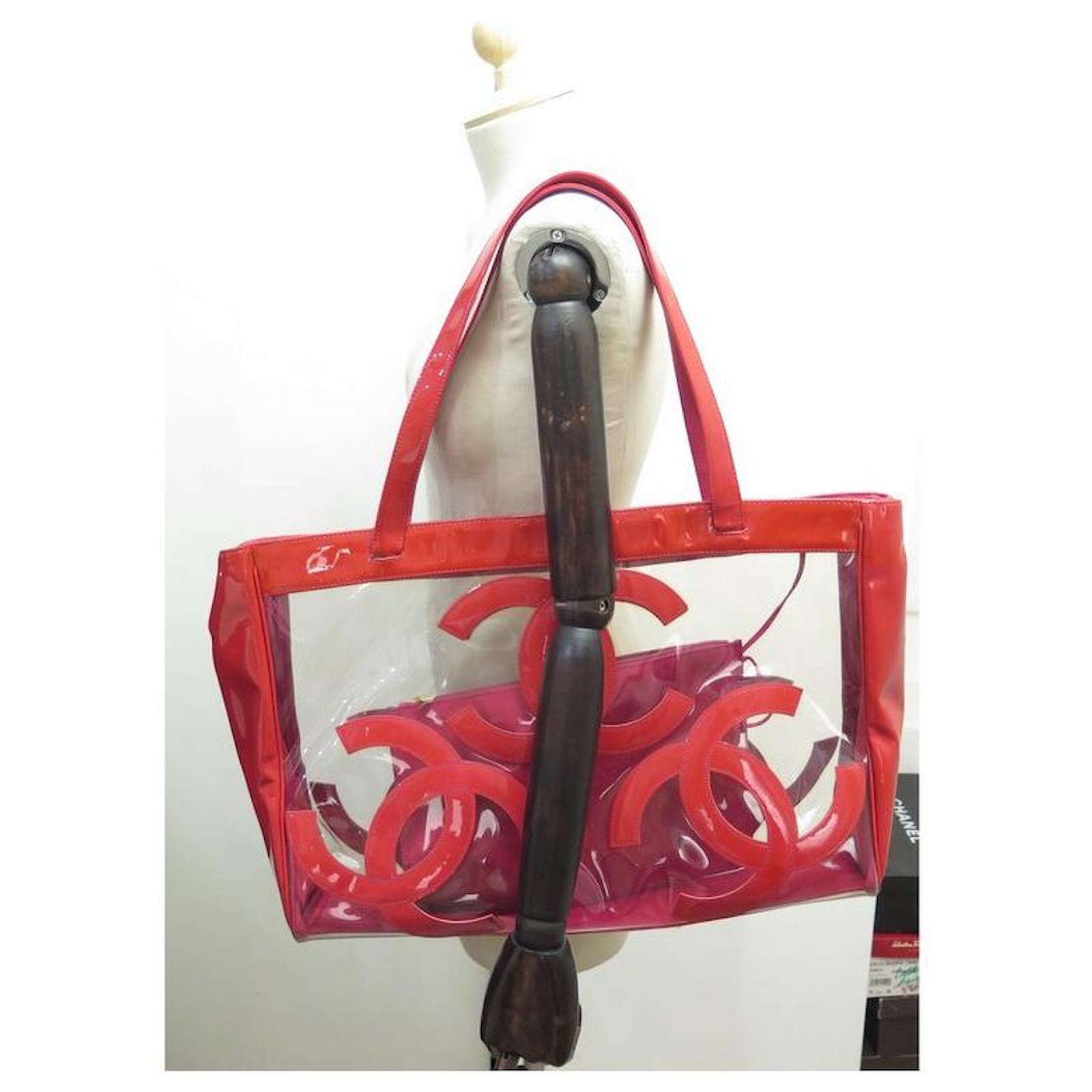 CHANEL CABAS DE PLAGE LOGO CC RED VINYL HAND BAG BEACH PURSE Plastic  ref.881608 - Joli Closet