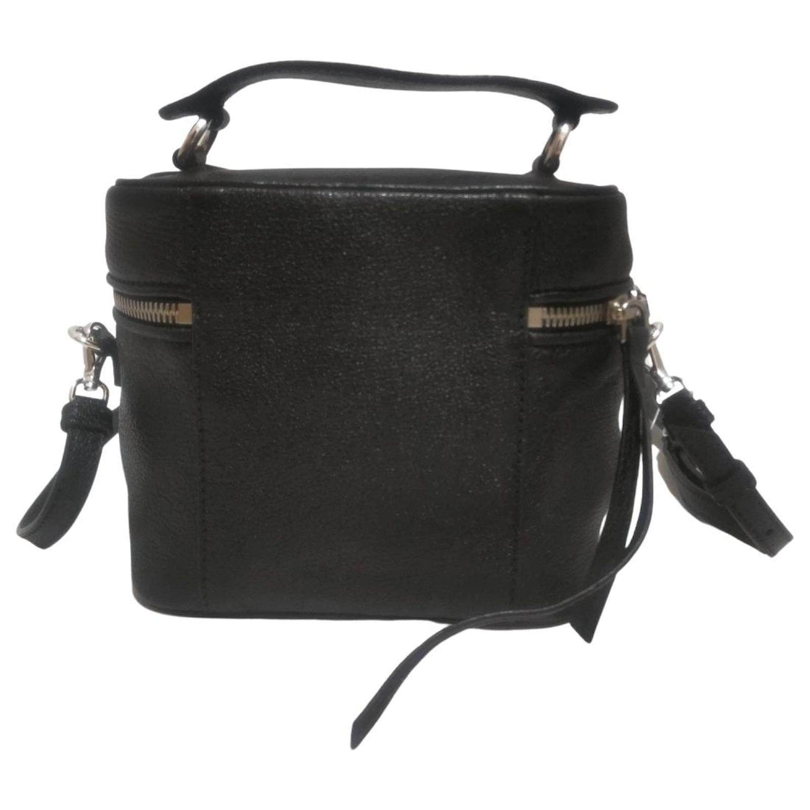 miu-miu-vanity-black-leather-ref-883584-joli-closet