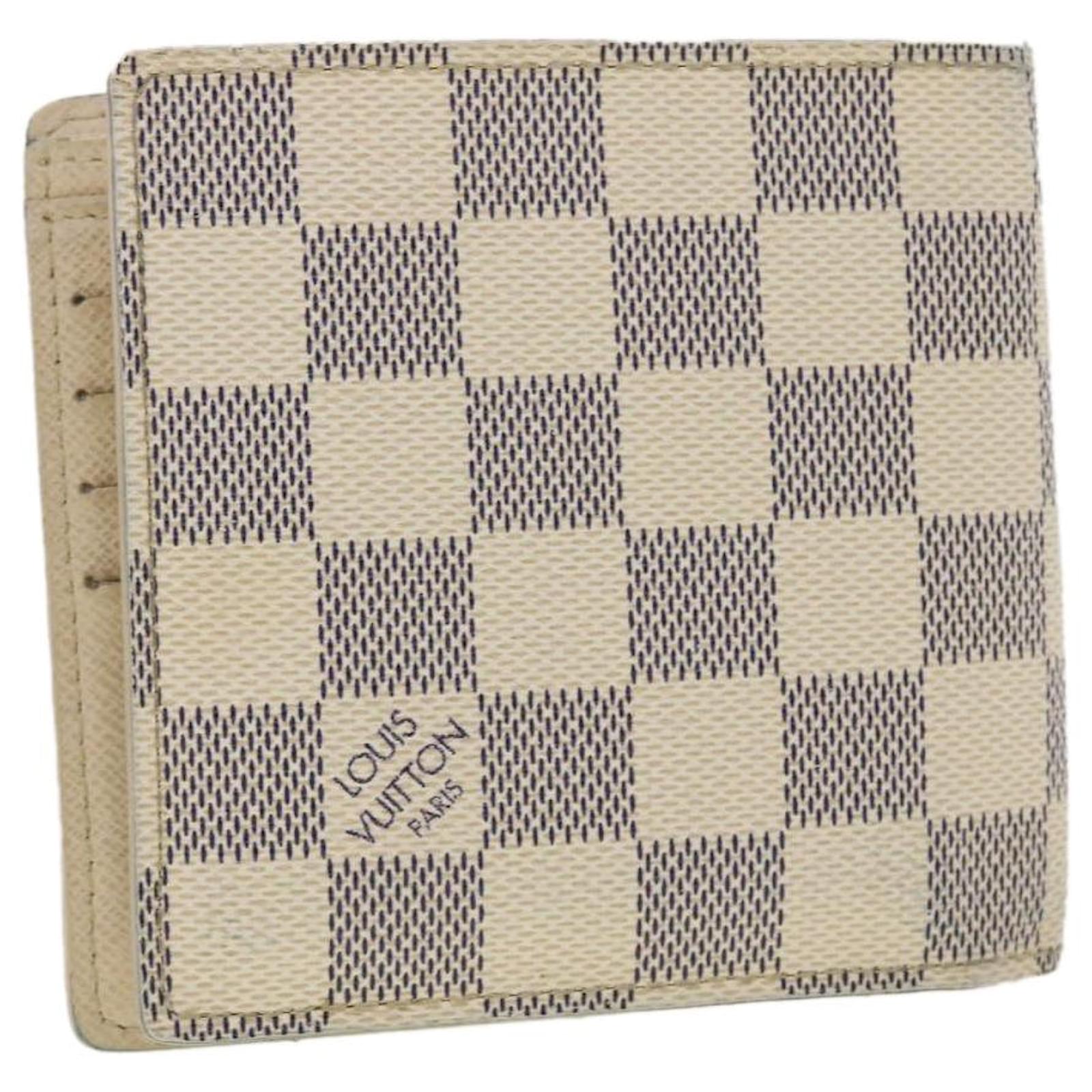 Louis Vuitton Damier Canvas Bifold Card Holder Louis Vuitton | The Luxury  Closet